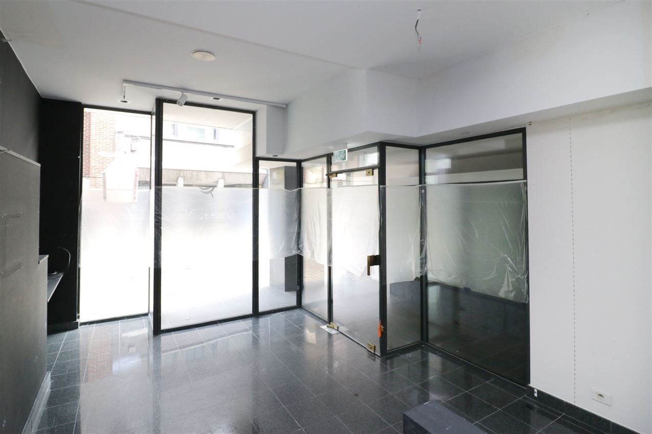 Winkel-of kantoorruimte nabij de Grote Markt foto 7