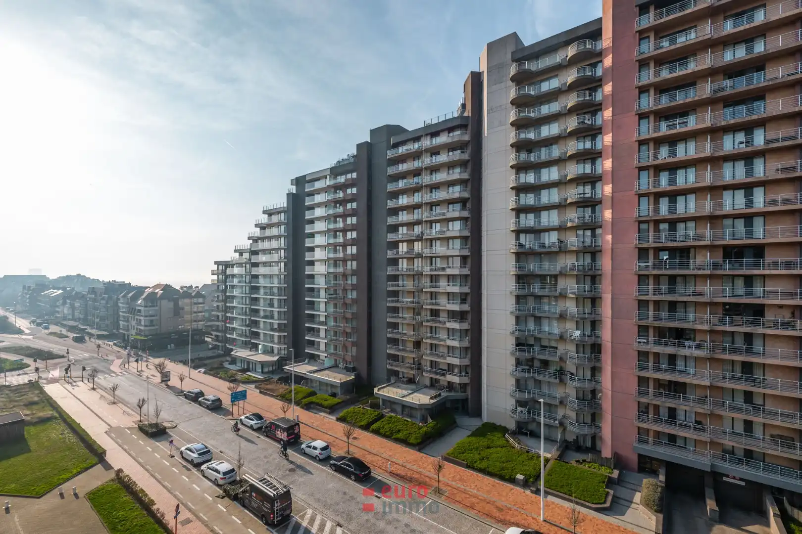 Prachtig gerenoveerde studio met slaaphoek op een héél rustige ligging! foto 9