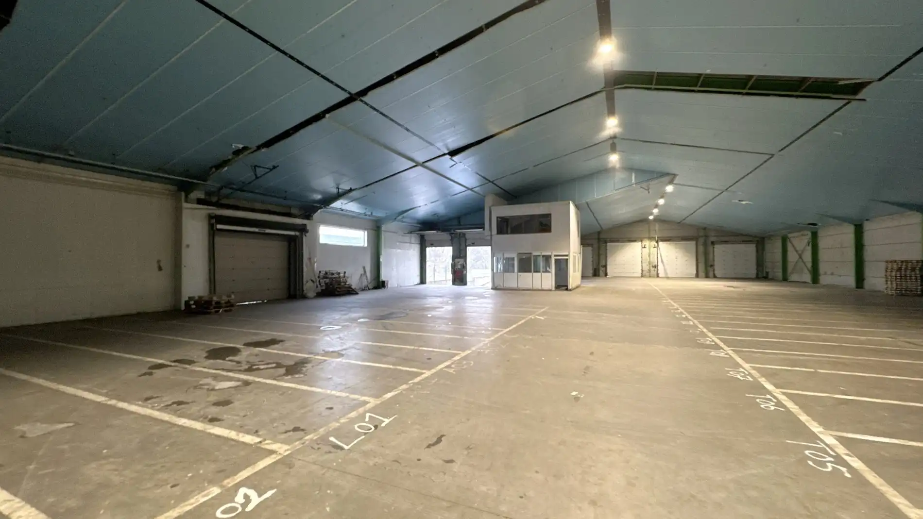 Bedrijfspand te huur aan Groothandelsmarkt Antwerpen foto 16