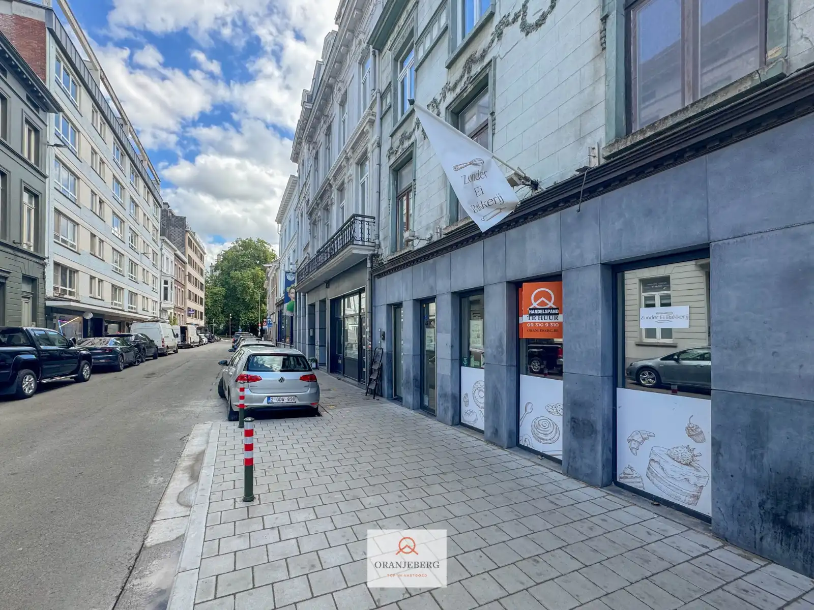 Kantoor gelijkvloers te huur in Gent foto {{pictureIndex}}