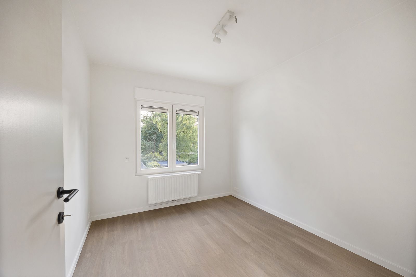 Instapklaar, energiezuinig appartement met 2 slaapkamers en garagebox foto 11