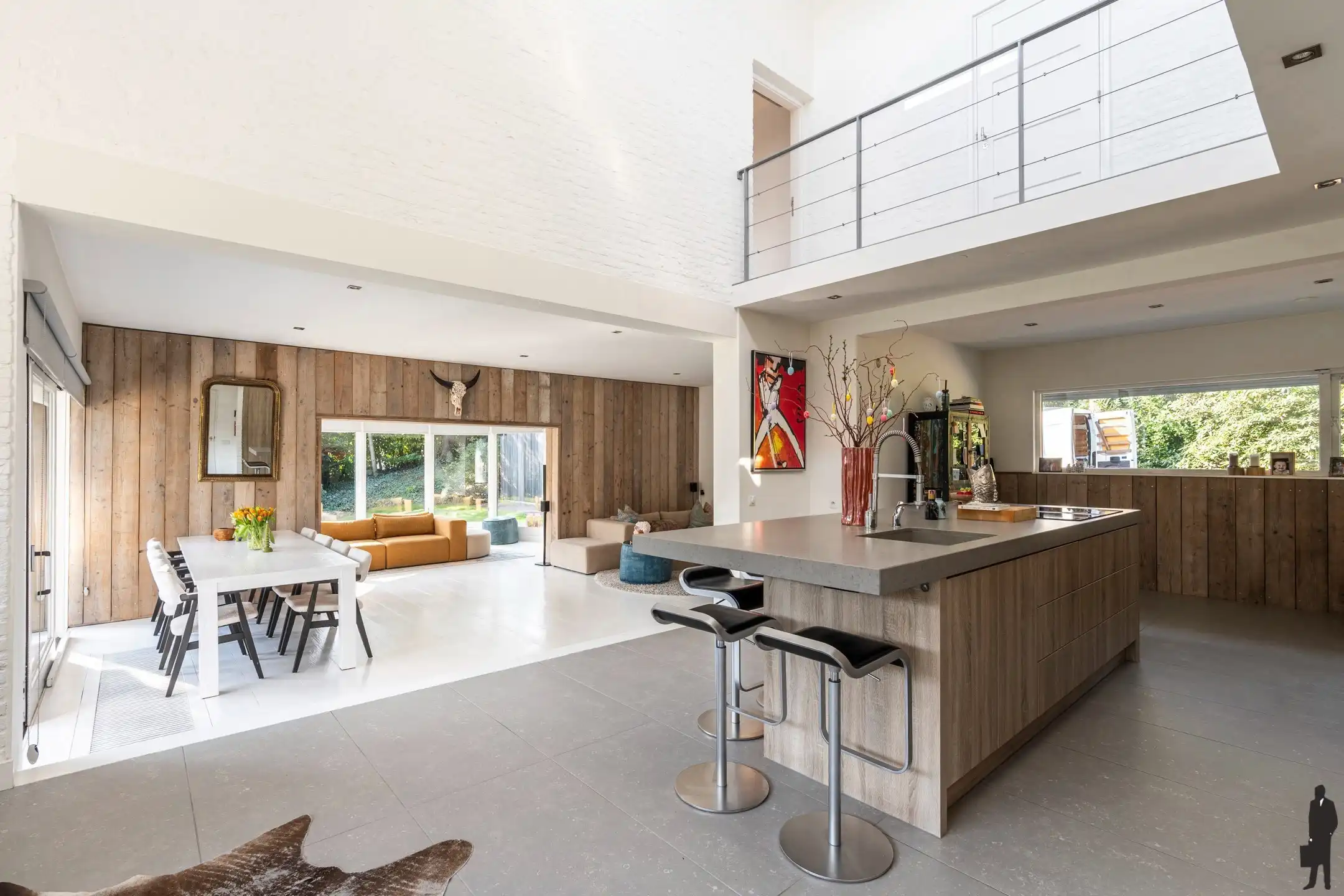 In de Meerse bergen treffen we op een ruim perceel van ca. 2.735m² deze knappe, lichtrijke villa foto 6