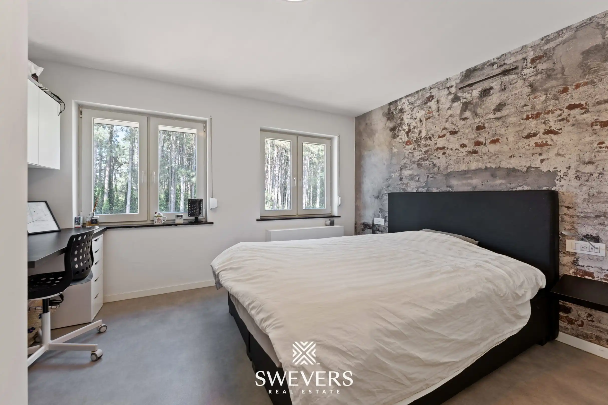 Ruime open bebouwing met 6 slaapkamers op groen perceel van 71 are foto 14