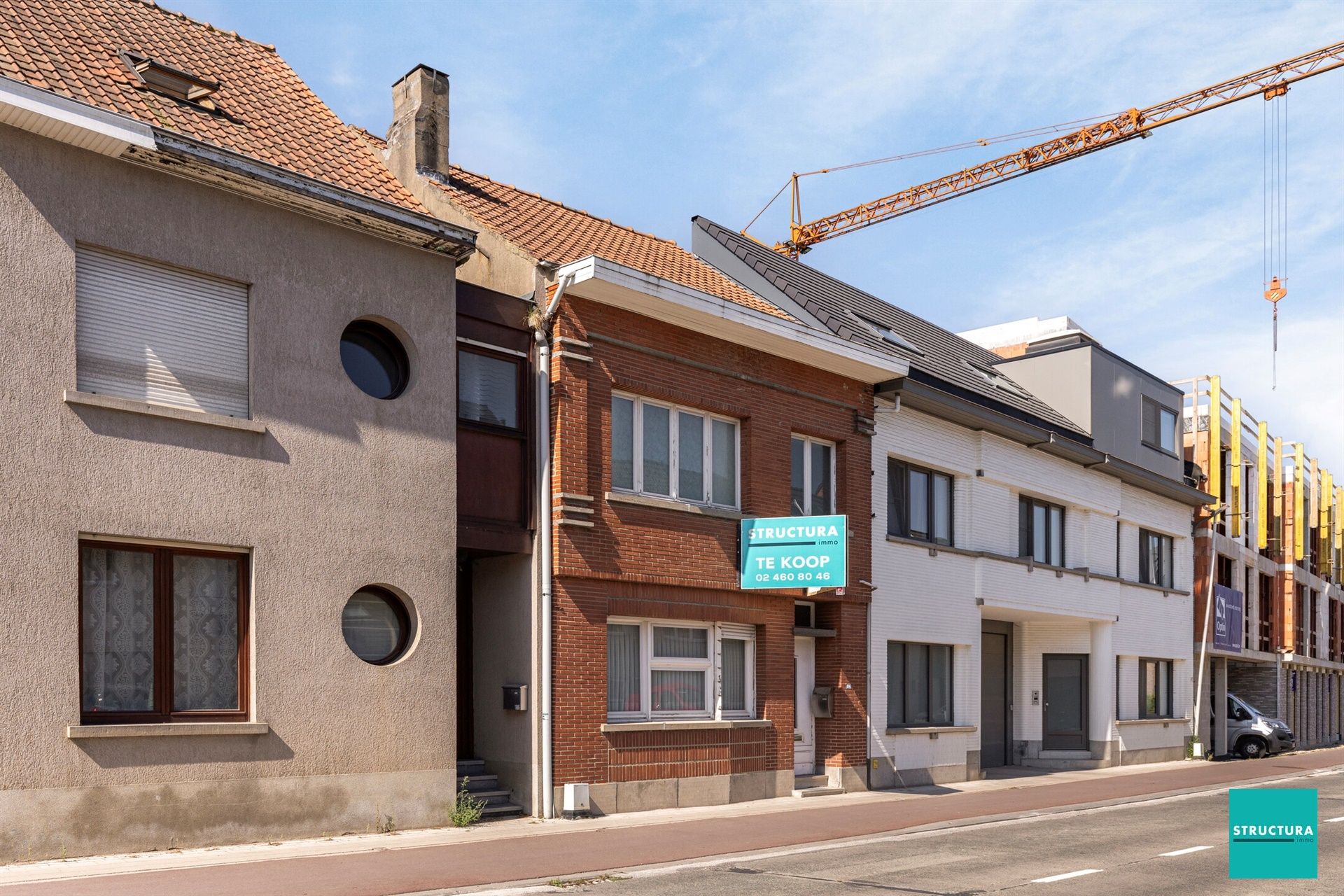 Woning met veel potentieel in het hart van Merchtem foto 2