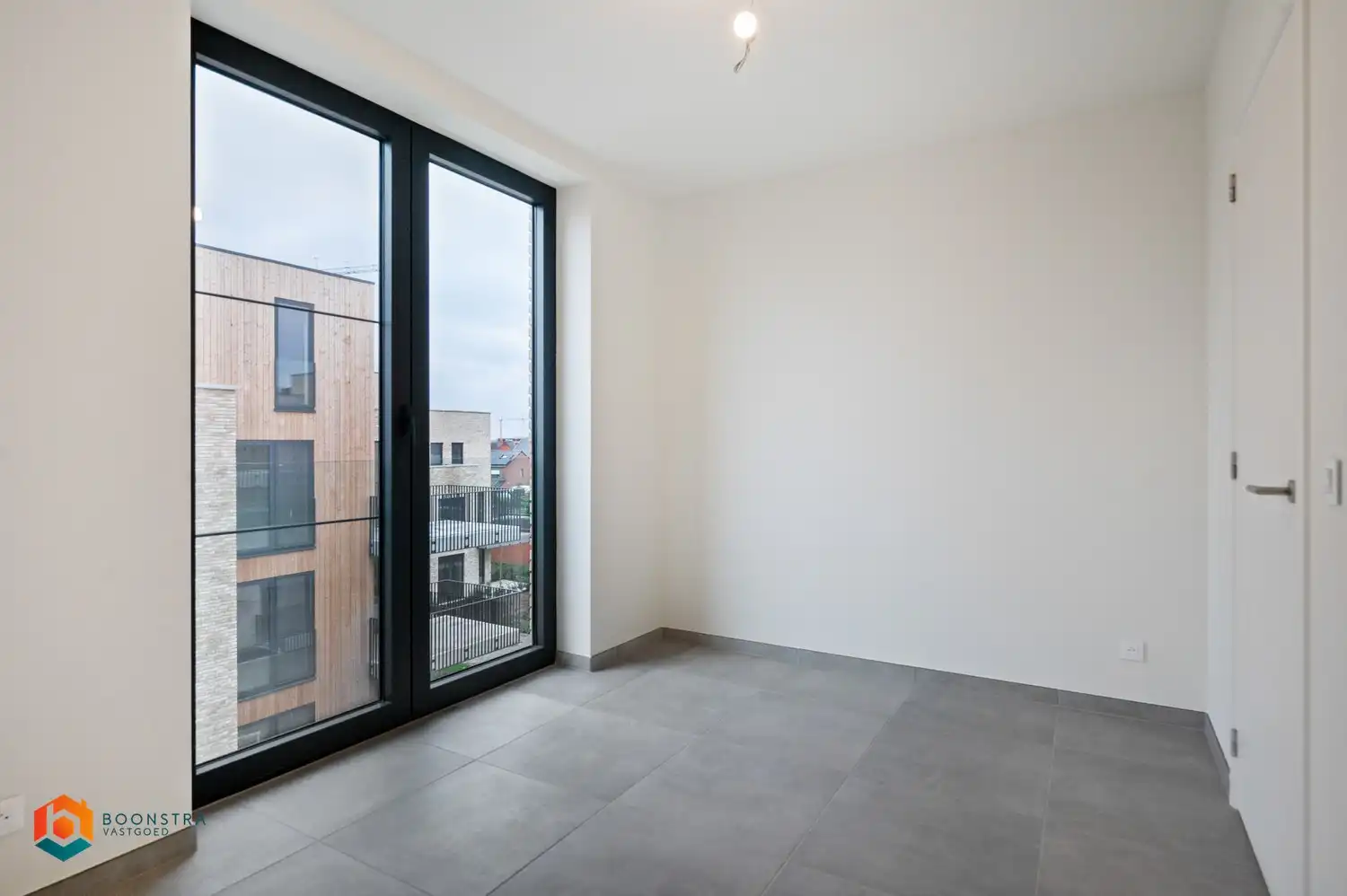 Energiezuinig nieuwbouwapp. met 2 slpkrs, bureau en parking foto 14