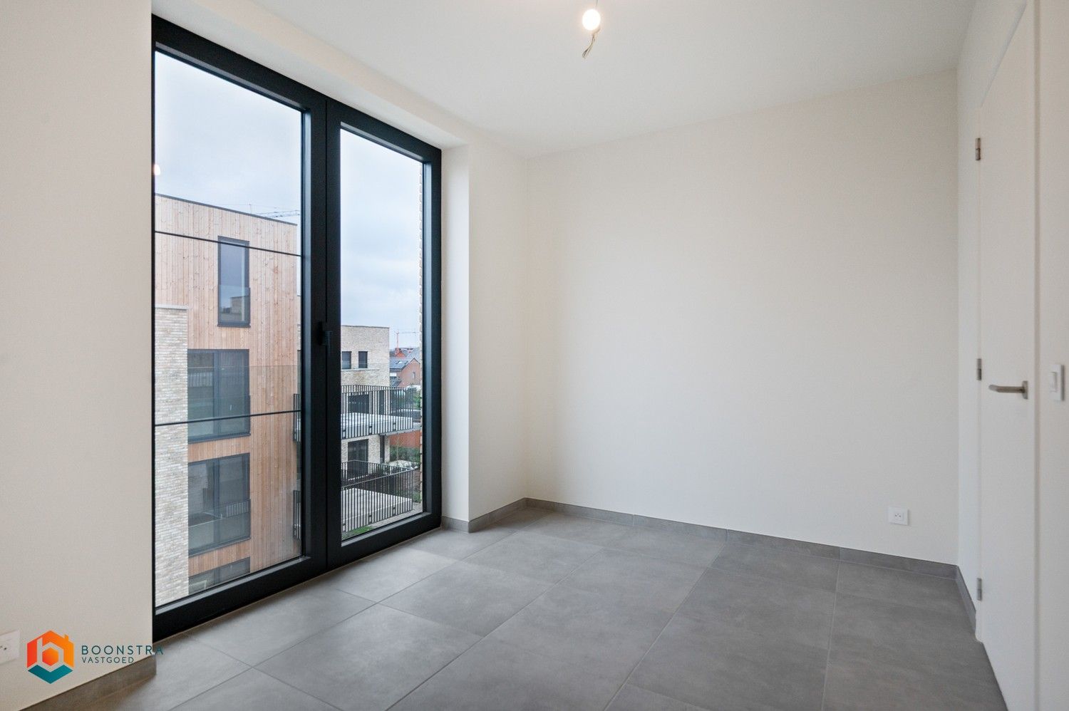 Energiezuinig nieuwbouwapp. met 2 slpkrs, bureau en parking foto 14