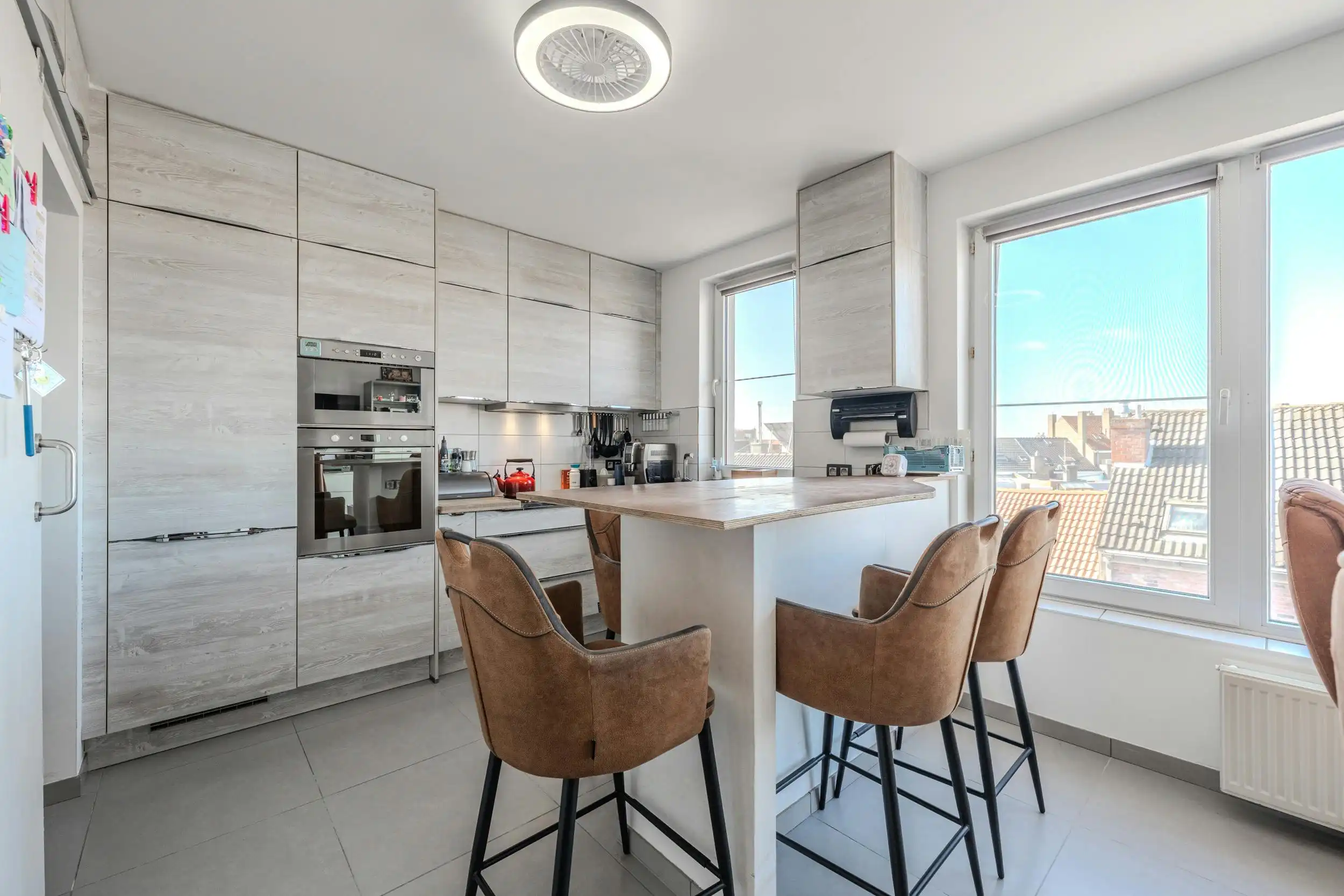 Instapklaar appartement met 2 slaapkamers te koop te Stene foto 6