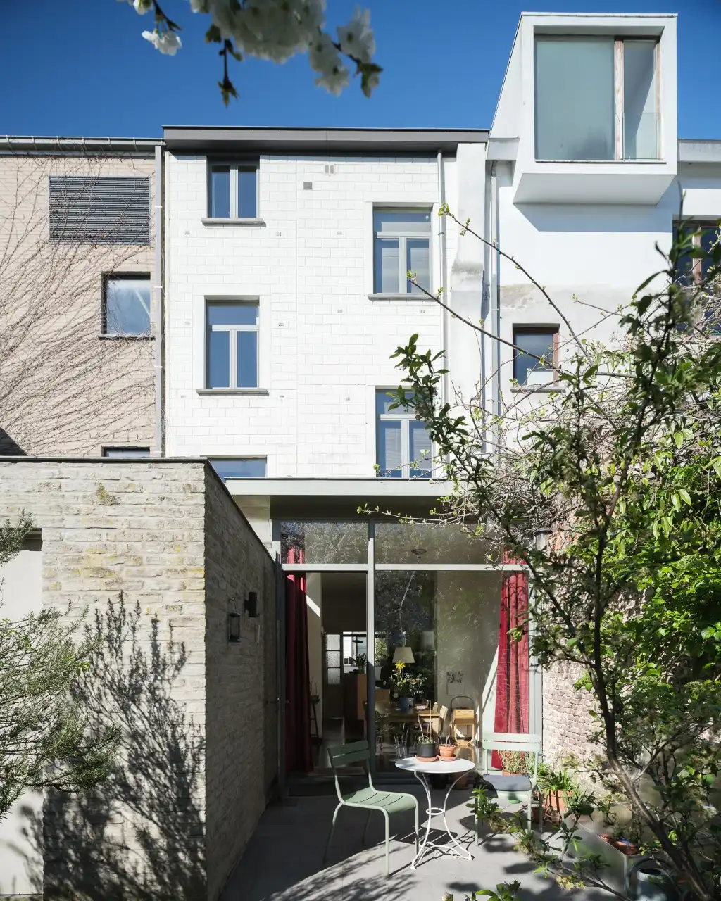 Karaktervolle architectenwoning met 3 slaapkamers en een uitzonderlijke tuin in Ledeberg. foto 18