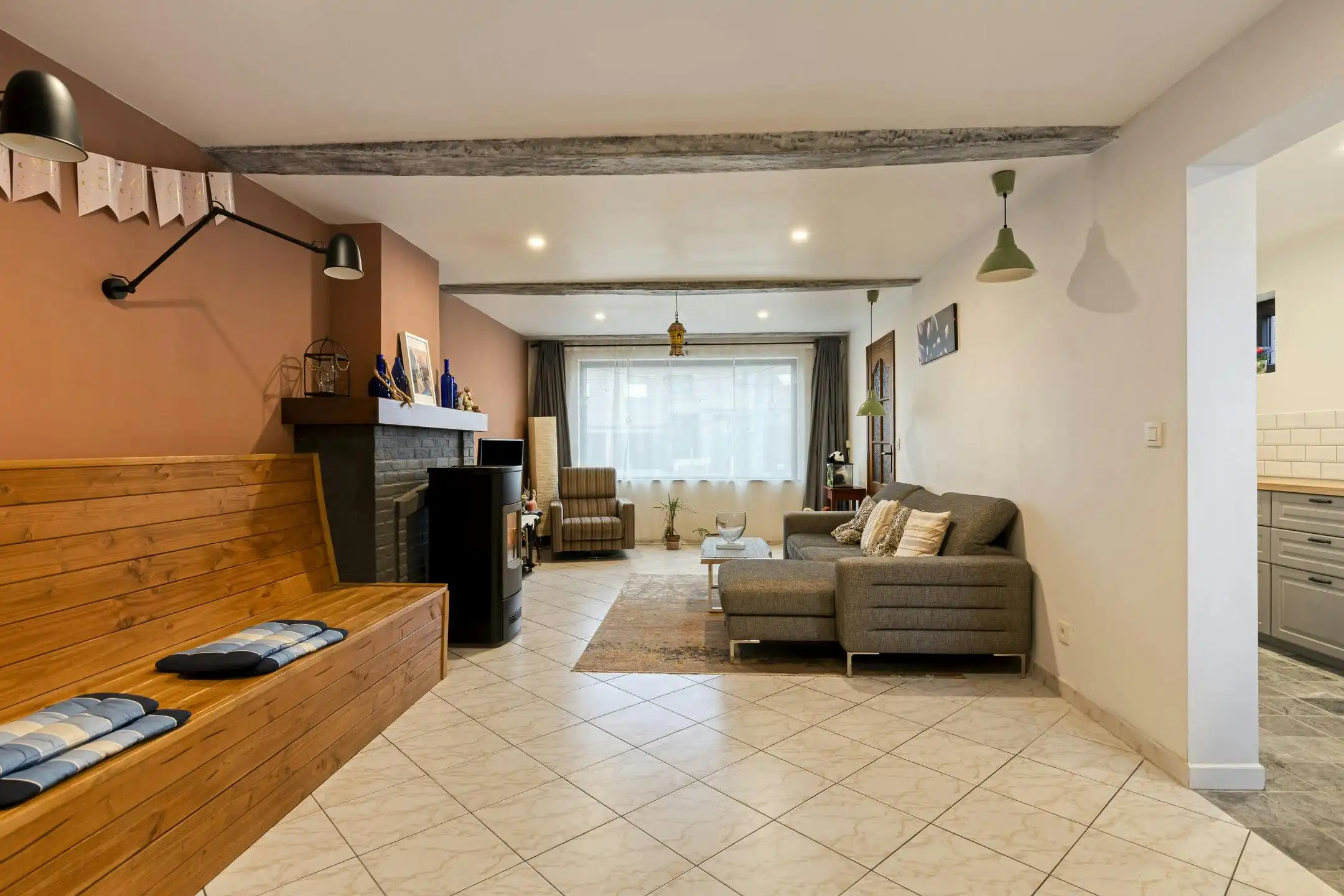 Ruime instapklare woning met 2 slaapkamers te koop in Leest foto 6