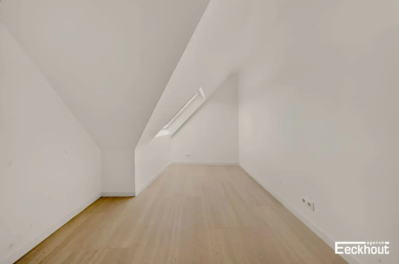 Prachtig, instapklaar appartement met mooi zonneterras met zicht op de Spuikom! foto 10