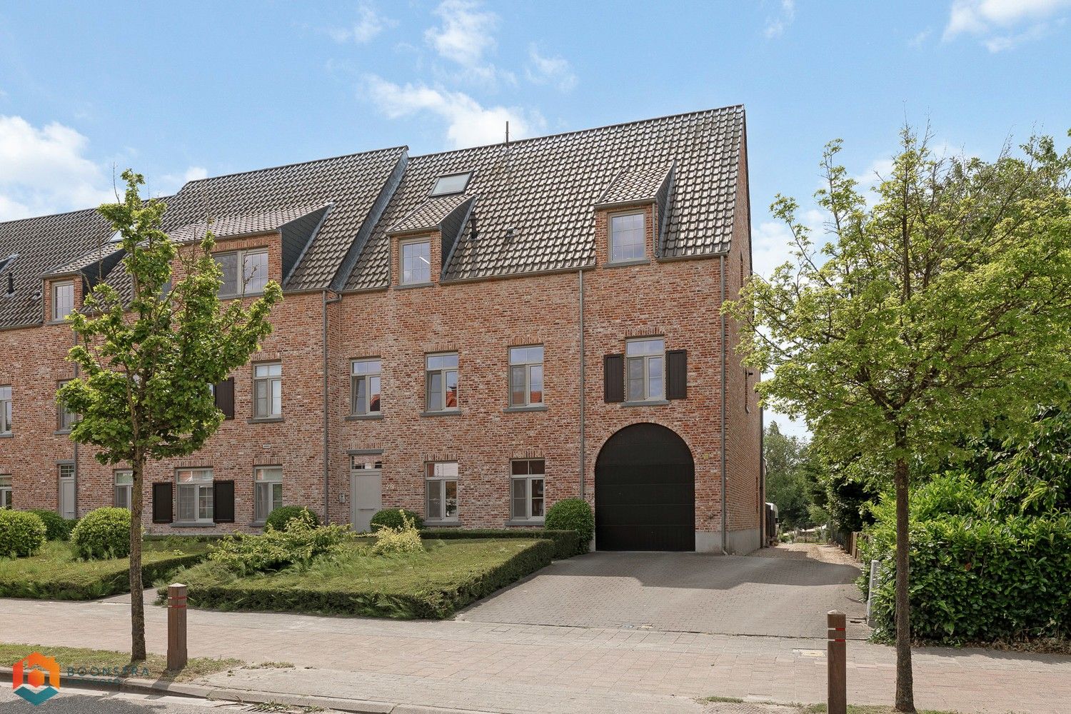 Luxueus duplex app. met 2 slpkrs en royaal terras (37m²) te Reet foto {{pictureIndex}}
