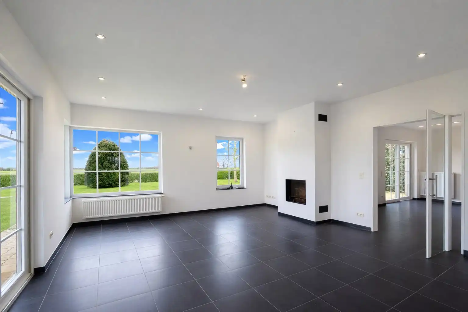 Fermette met atelierruimte/opslagruimte op prachtige locatie foto 9