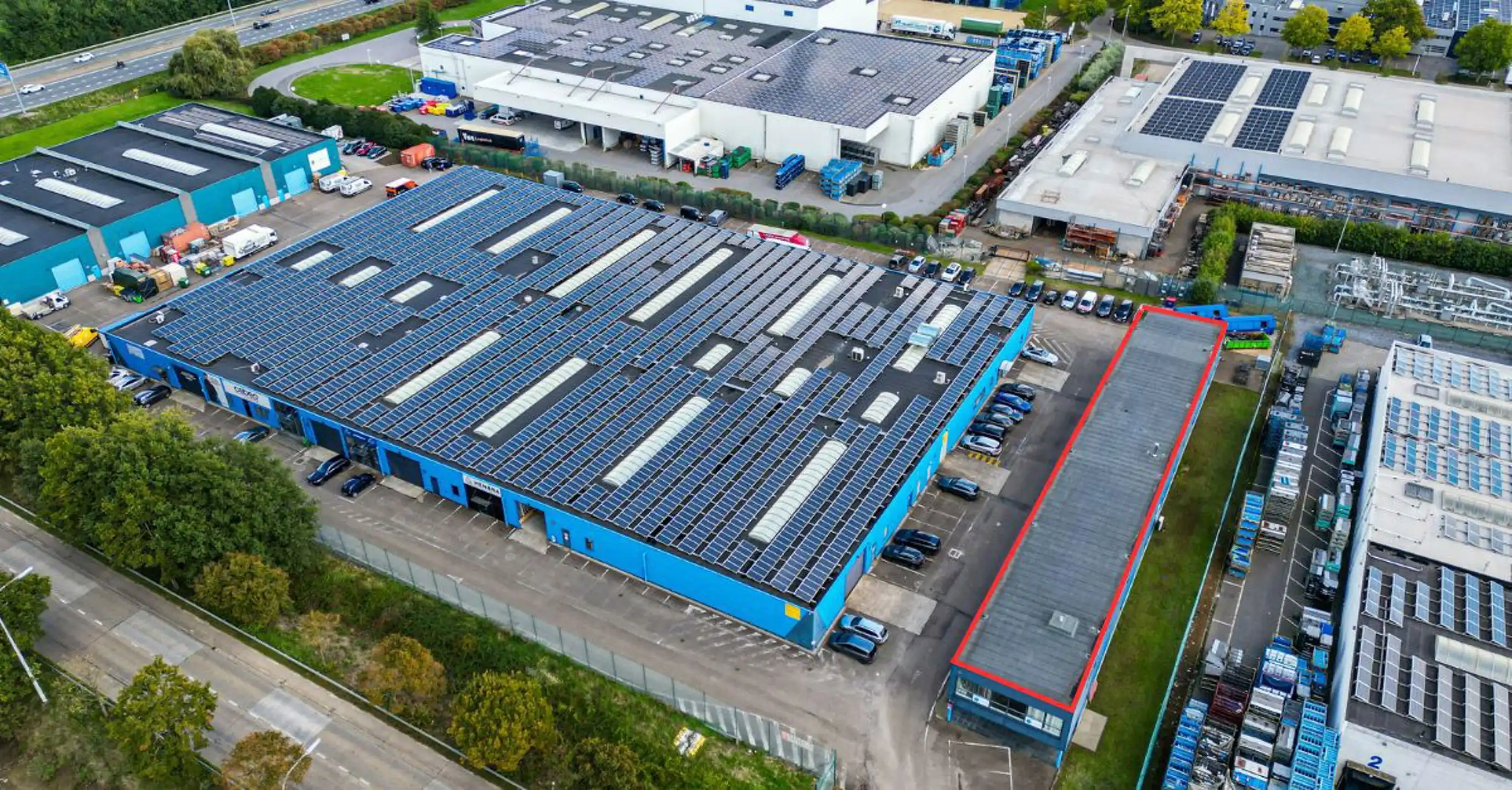 Magazijn te huur foto 13