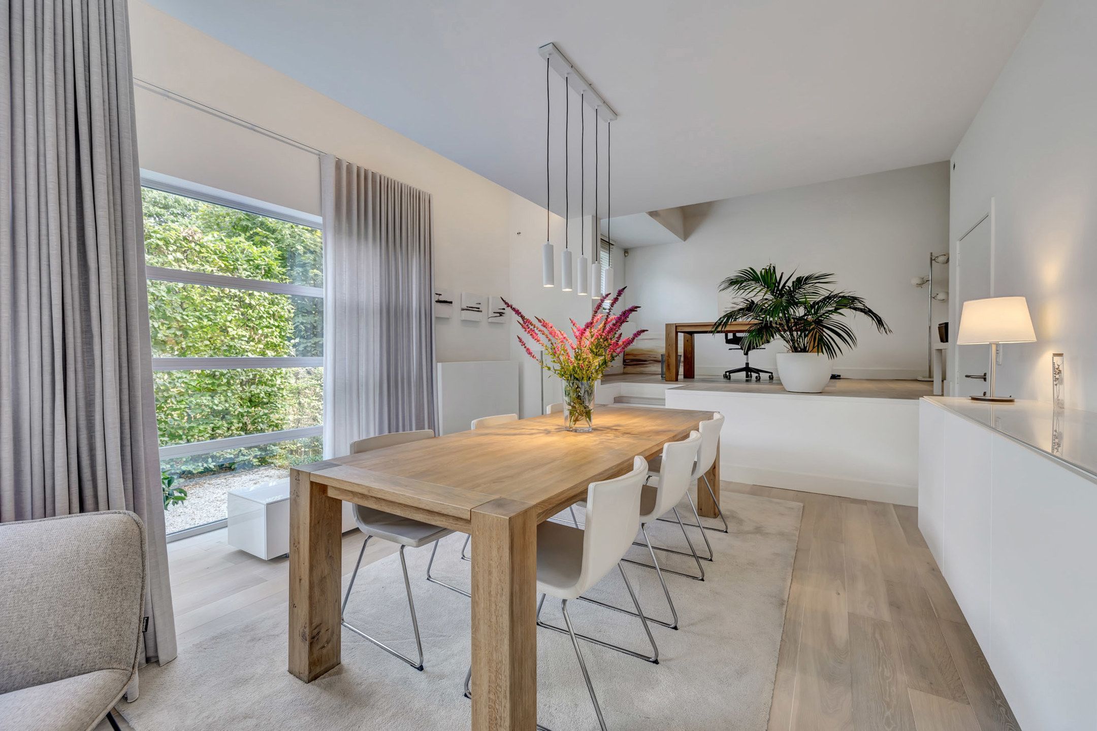 Exclusief gerenoveerde villa te koop in Idegem  foto 11