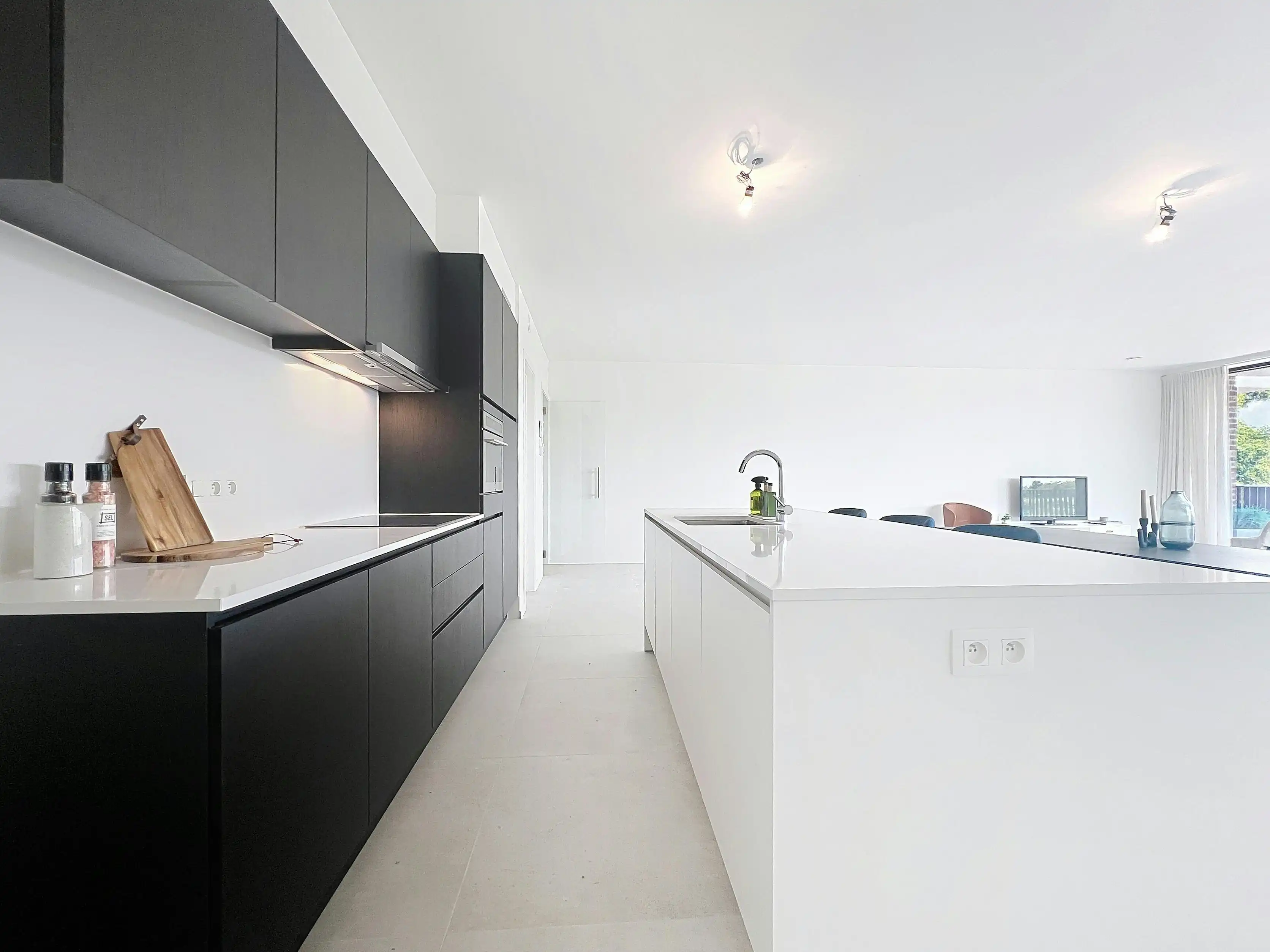 Residentie Volta: appartement te koop in Veurne foto 4