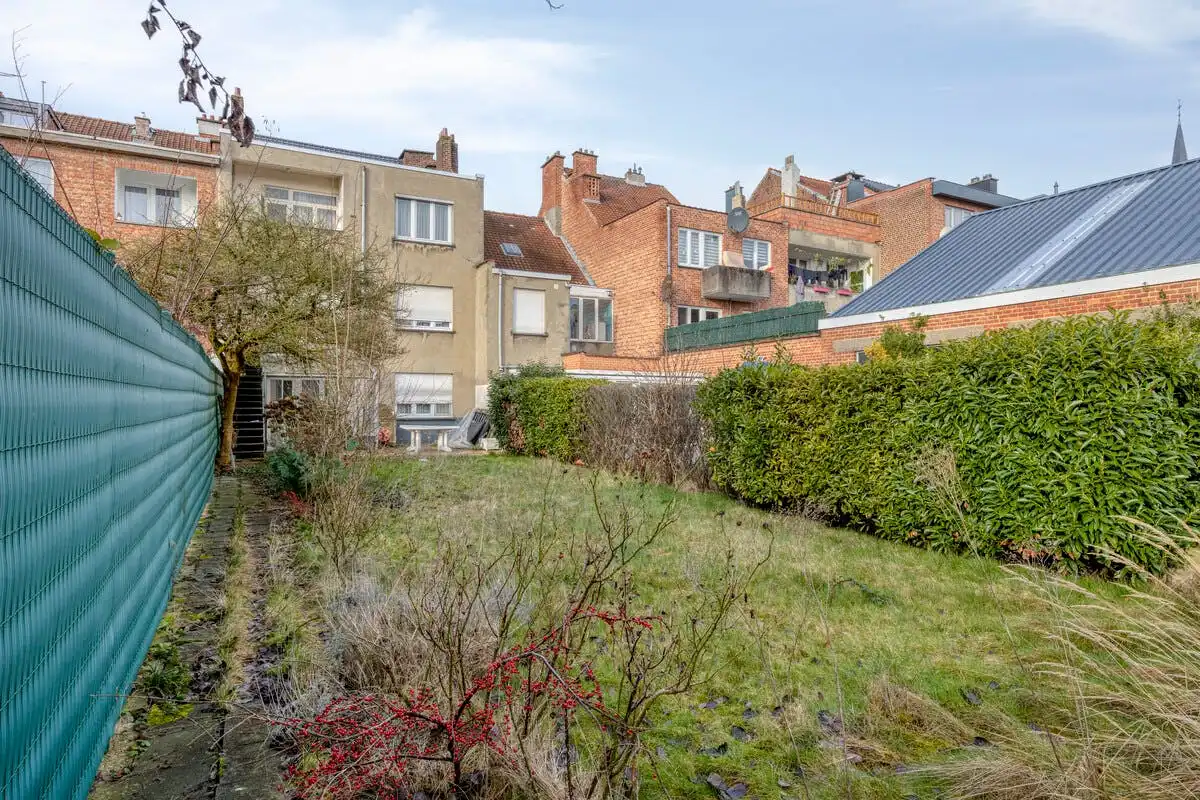Opbrengsteigendom met 3 wooneenheden in hartje Strombeek foto 25
