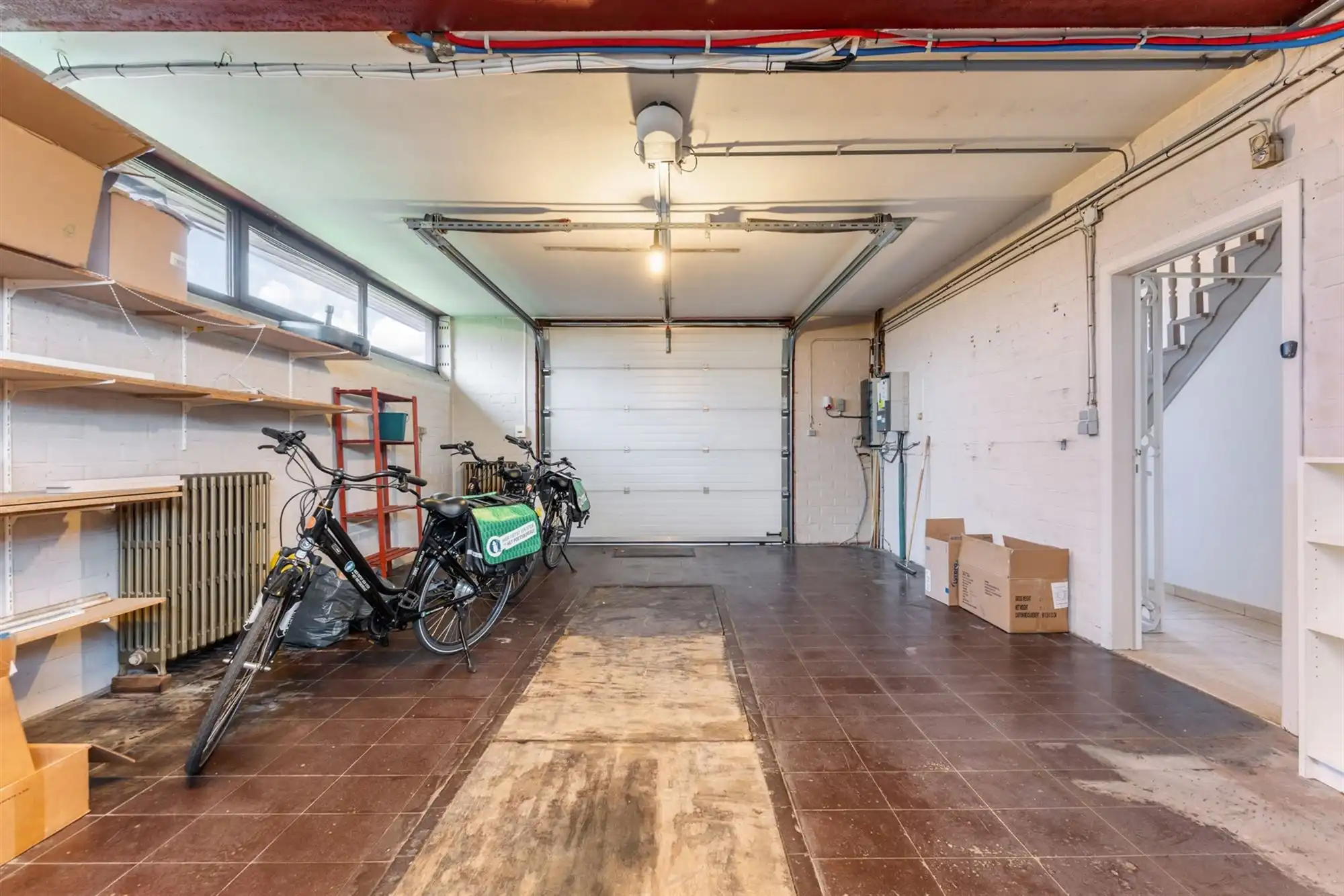 HANDELSPAND MET GOEDE VISIBILITEIT EN RUIME PARKING MET BOVENLIGGEND APPARTEMENT IN HEUSDEN-ZOLDER foto 10