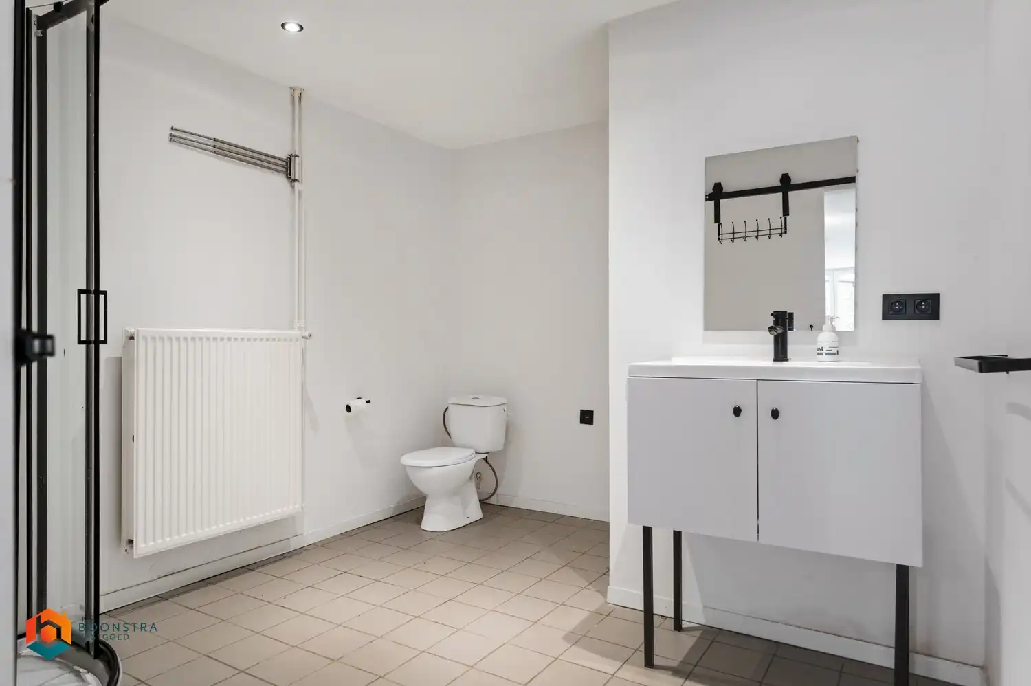 Ruime woning met 3 (à 4) slpkrs te Mechelen foto 11