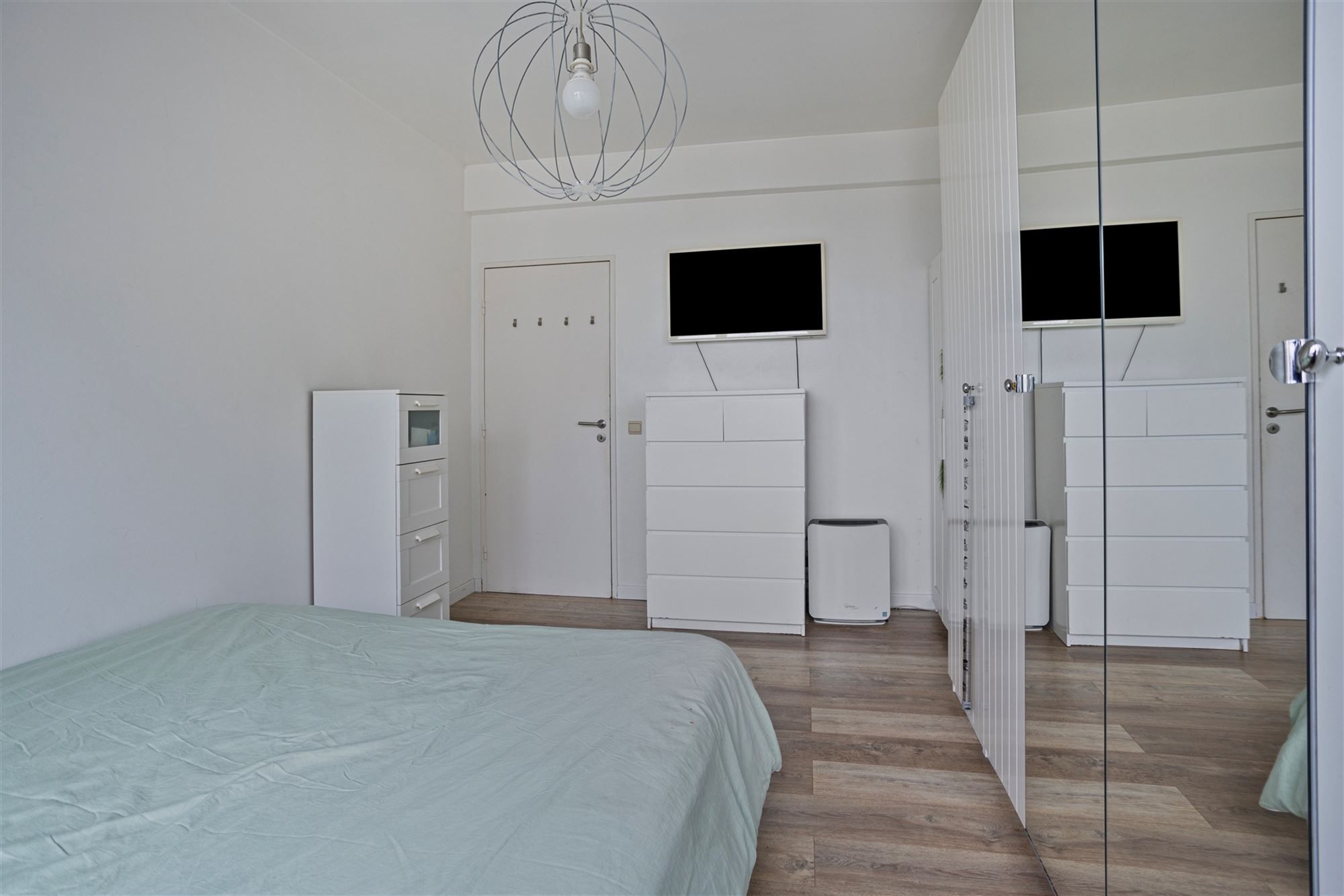 Appartement met 3 slaapkamers en terras op een centrale locatie foto 13