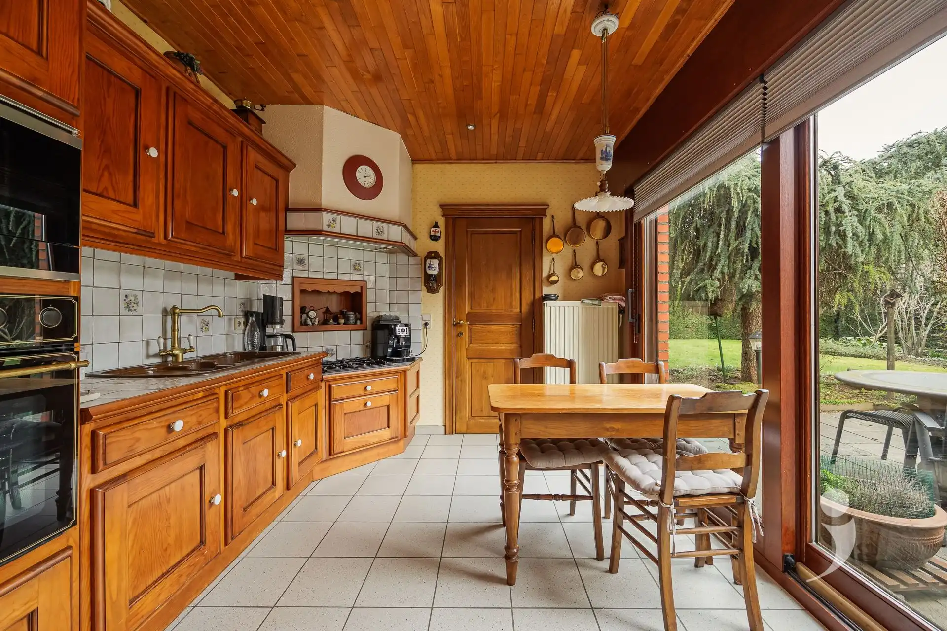 Gezellige woning in doodlopende straat! foto 8