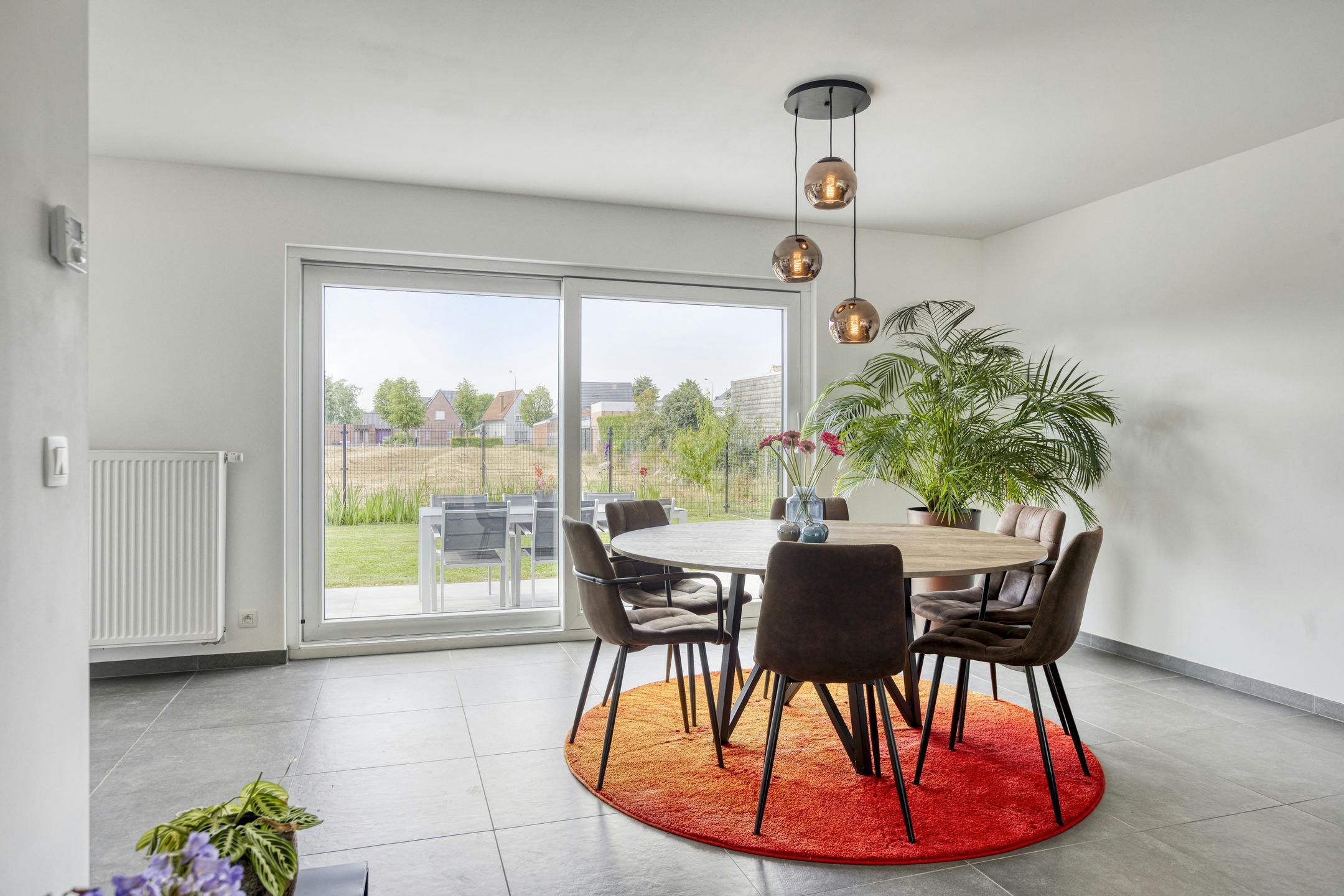 Energiezuinig halfopen huis in rustige straat! foto 5