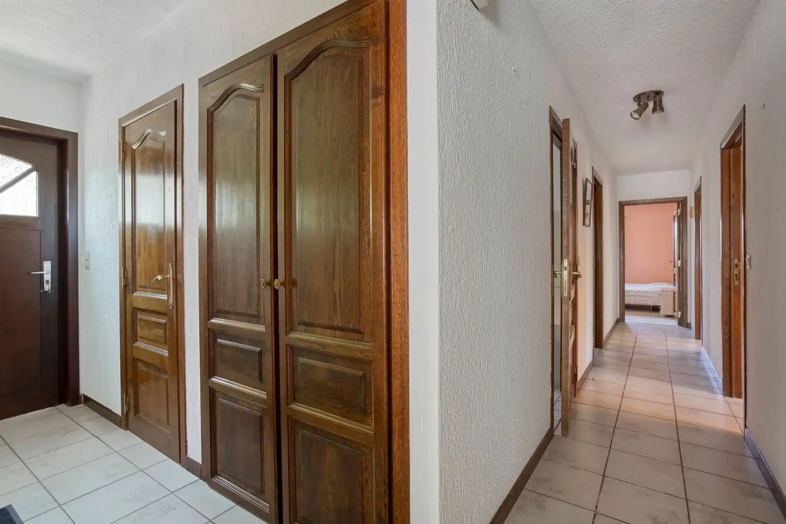 Rustig gelegen woning te koop te Pajottegem foto 4