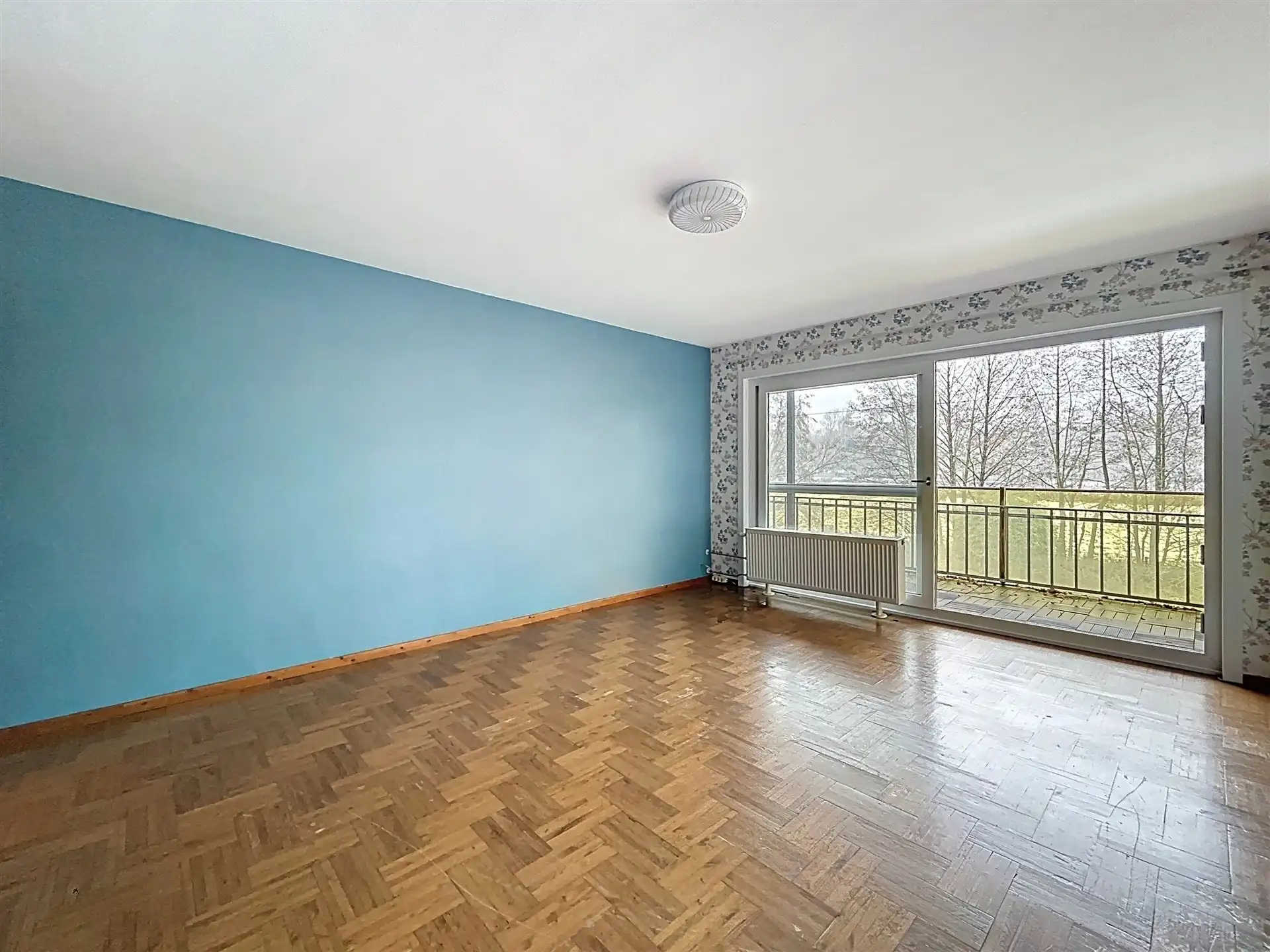 Open bebouwing met 4 slaapkamers en 230 m² bewoonbare oppervlakte foto 8