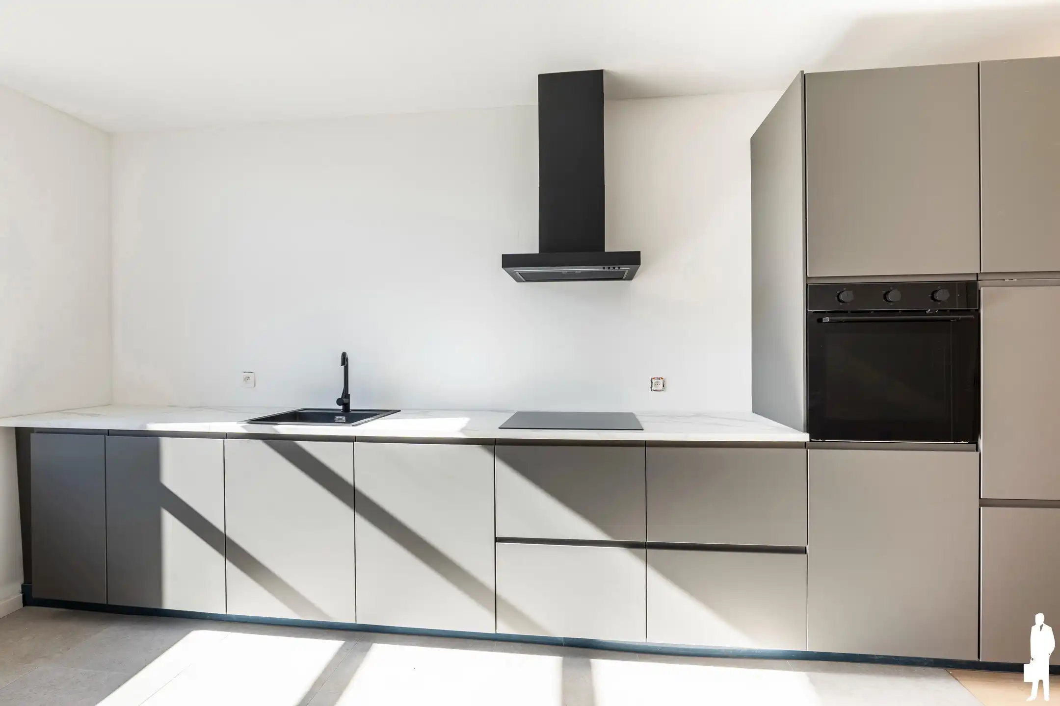 Gerenoveerde woning met tuin en handige achtertoegang foto 5