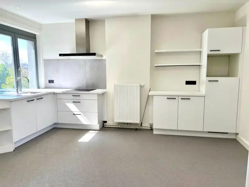 AANGENAAM GERENOVEERD APPARTEMENT MET 1 SLAAPKAMER foto 5