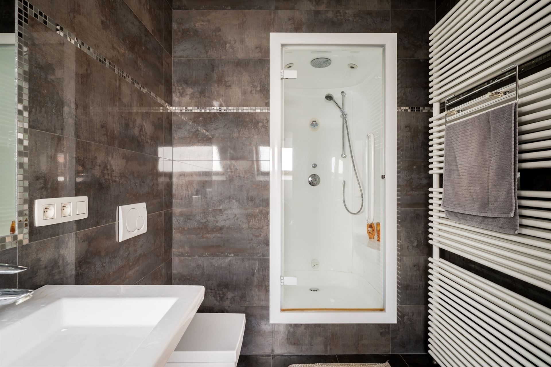 Prachtig herenhuis op een toplocatie in de EU-wijk foto 19