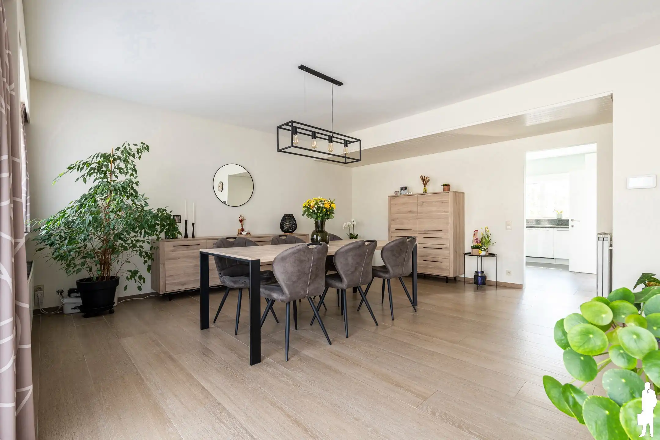 Ruim duplex app met 5 slpks, terras + privatieve tuin foto 7