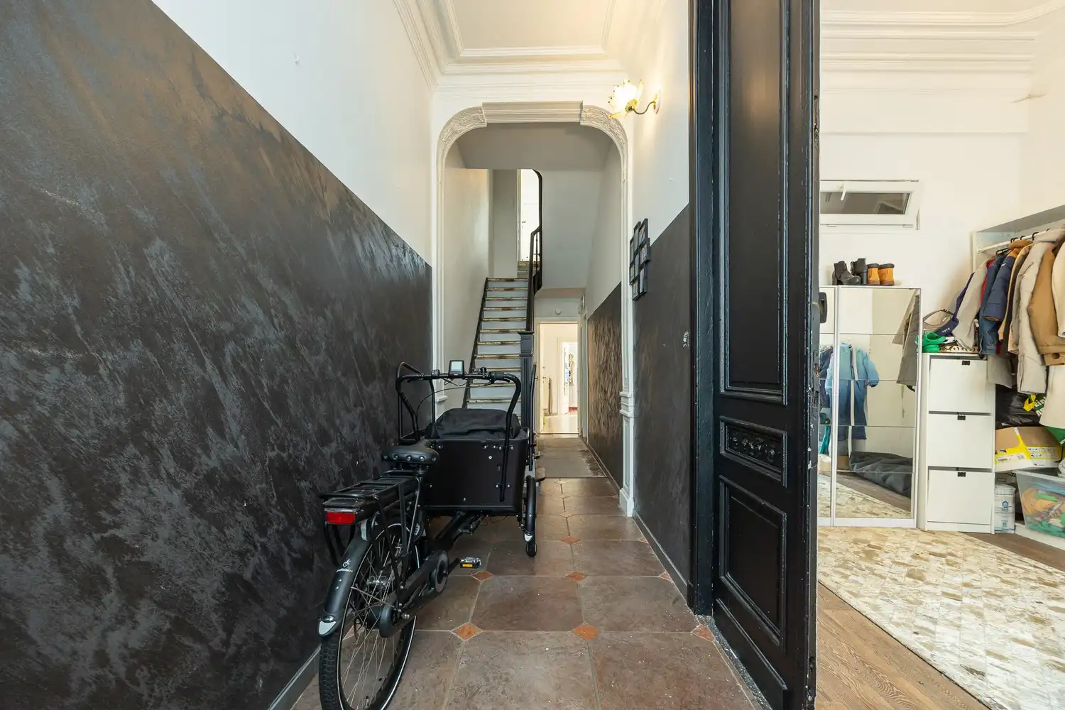 Ruime  woning met 6 tot 8 slaapkamers en veelzijdige woonmogelijkheden foto 11