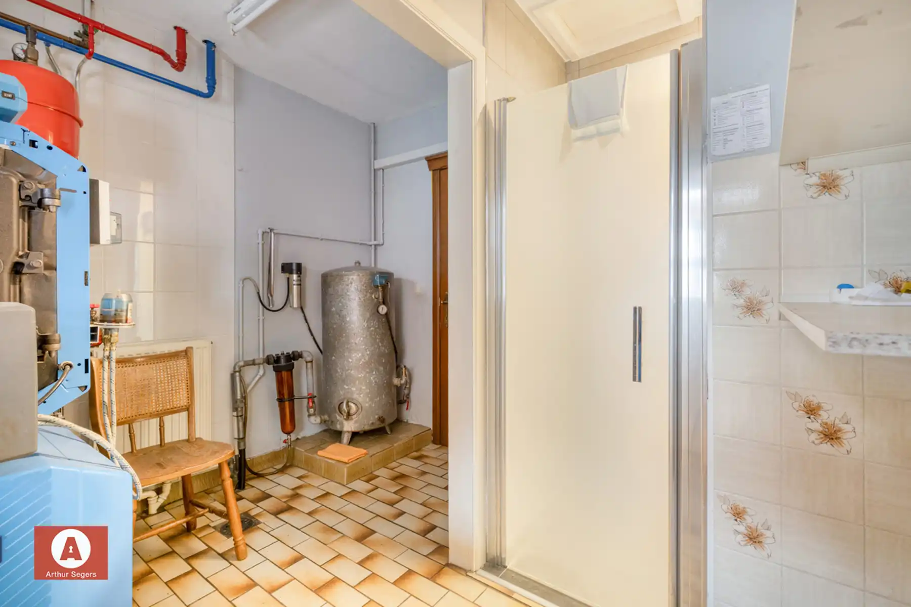 Woning met atelier en 4 slaapkamers in Buggenhout foto 22