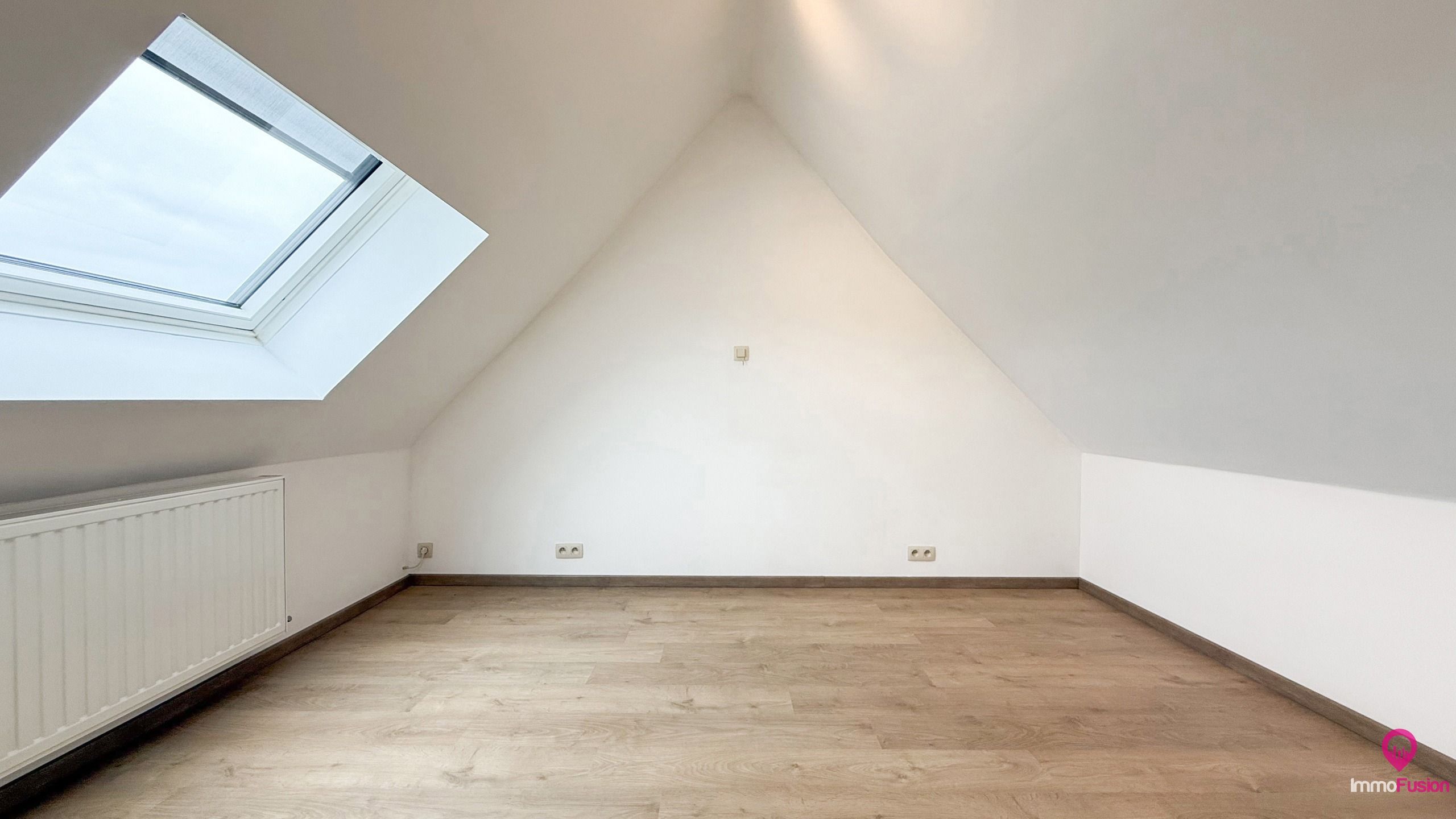 Duplexappartement met terras met uitstekende verbinding!  foto 24