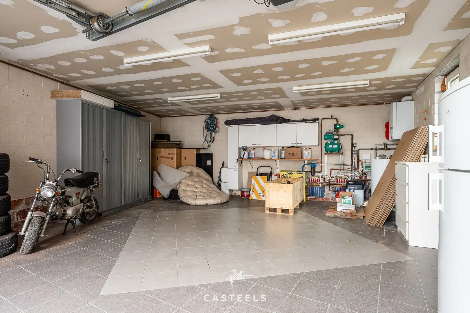 Met smaak gerenoveerde woning te koop in Gavere foto 21