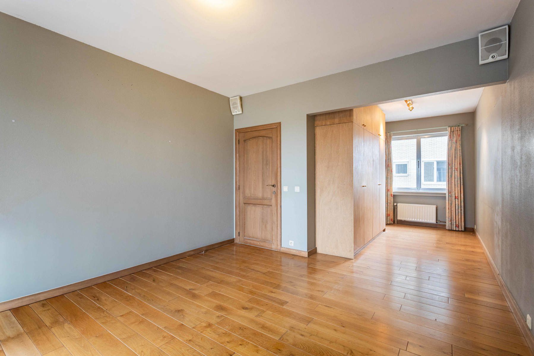 Exclusief ruim app. met mooi parkzicht, terrassen en garage foto 13