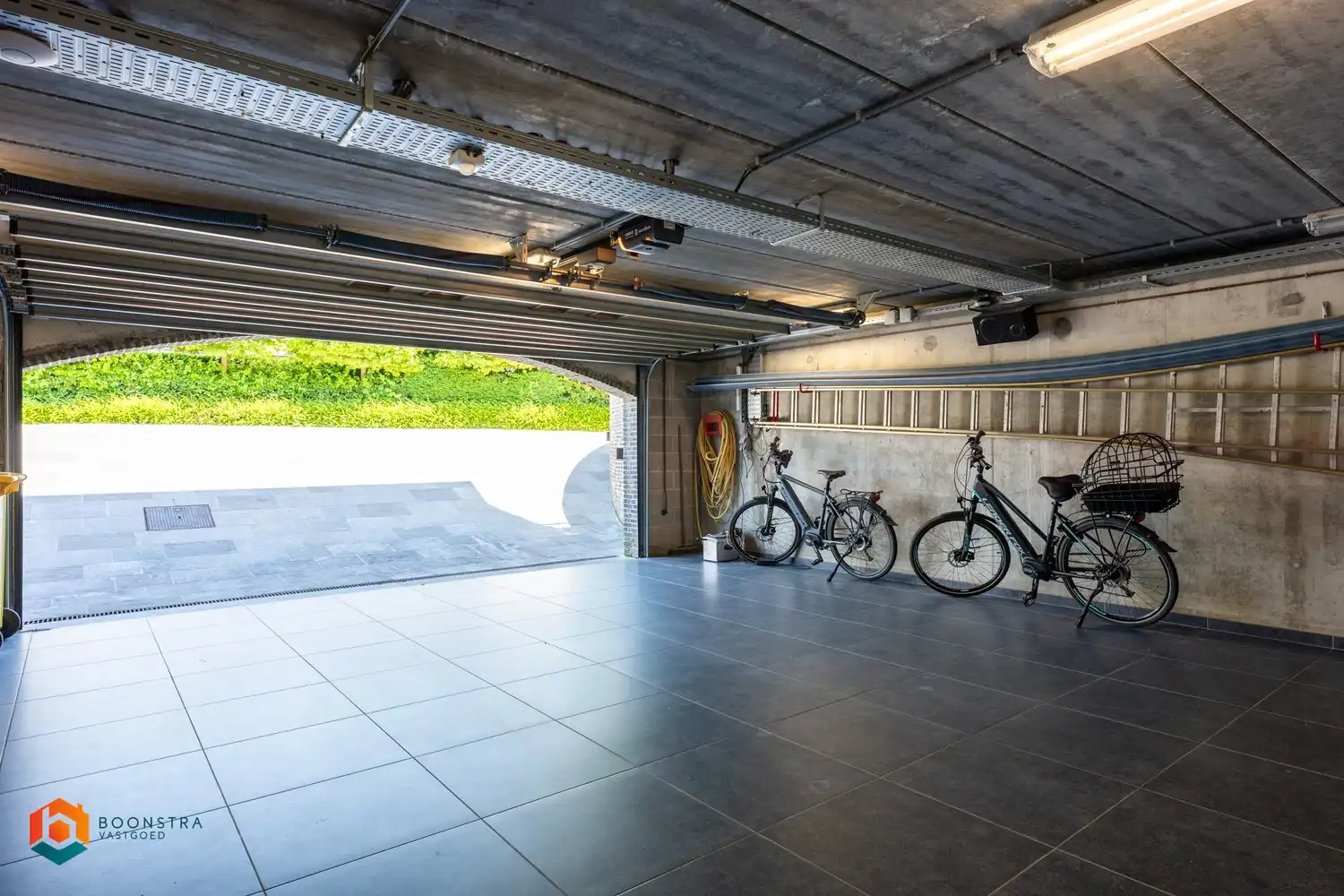 Prachtige en energiezuinige villa (587 m² bewoonbaar) op een perceel van 2617 m² te Hulshout foto 24