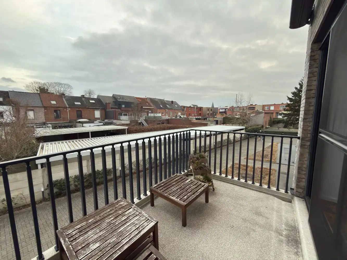 TE HUUR I PRACHTIG APPARTEMENT MET GARAGEBOX foto 9