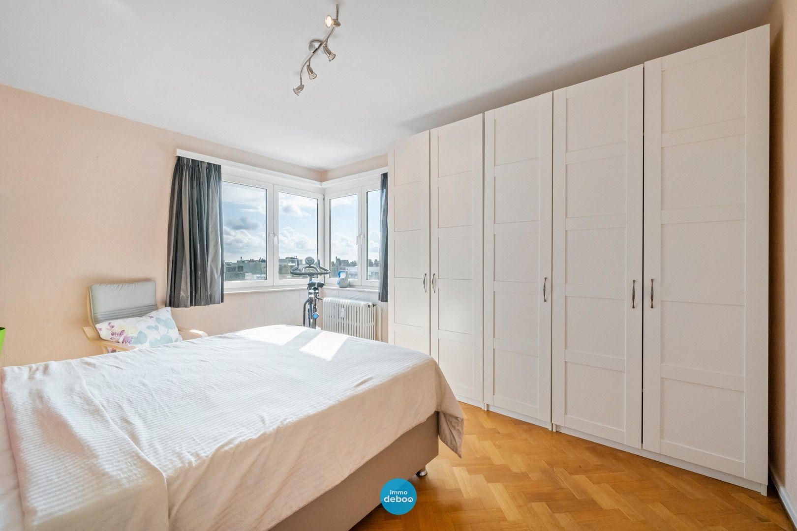 Energiezuinig woonappartement met prachtig frontaal zeezicht foto 11