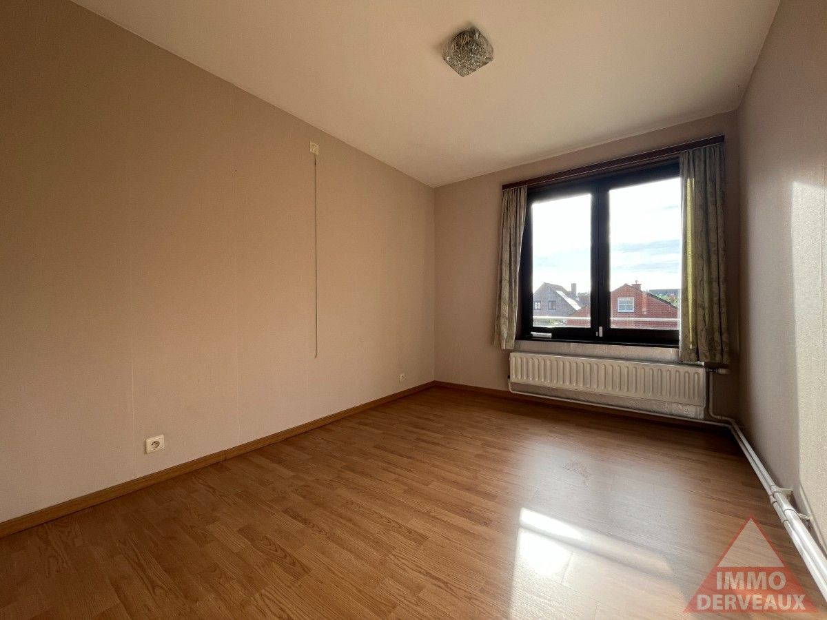 Passendale – Ruime halfopen woning met 4 slaapkamers foto 8