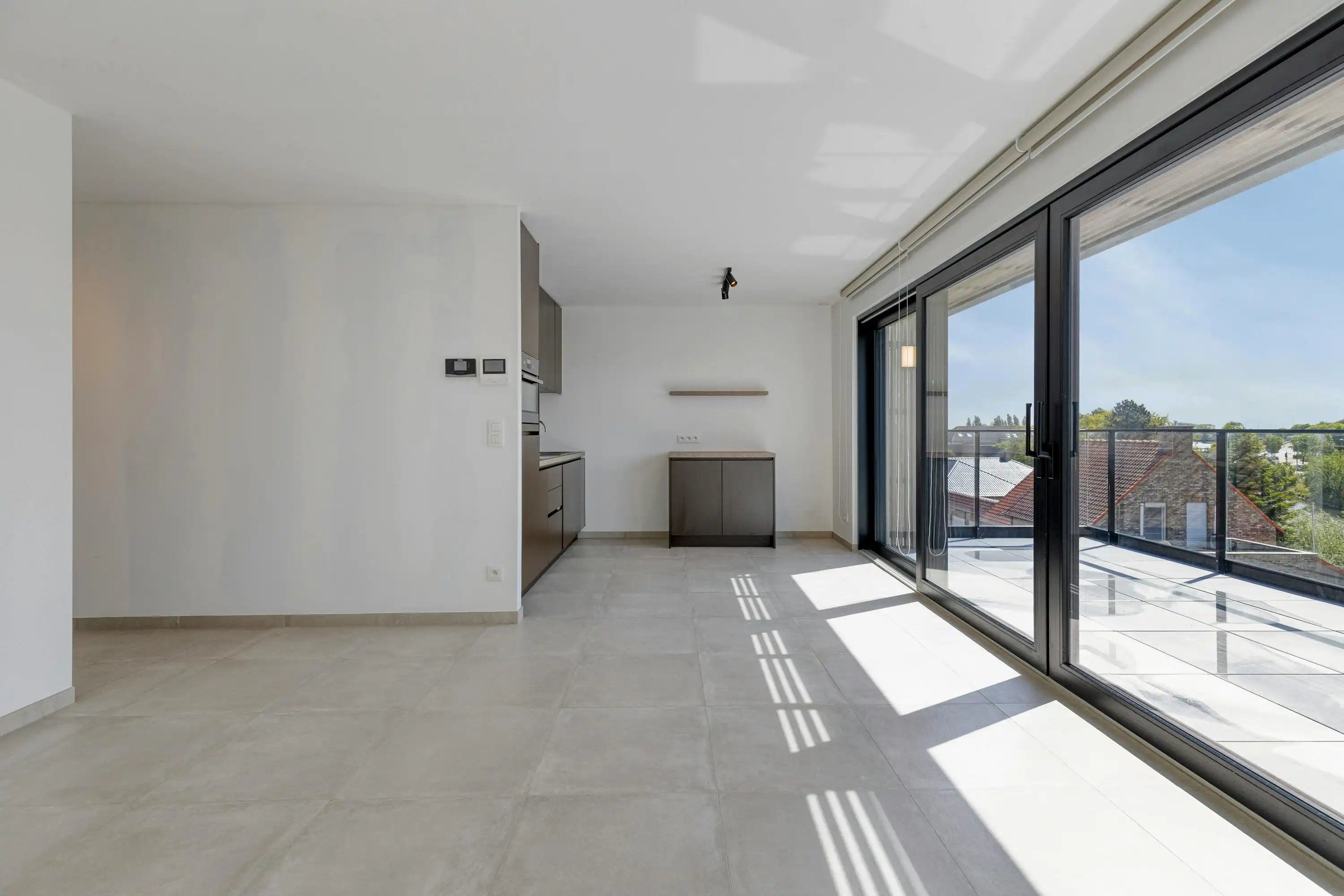 Appartement met één slaapkamer en ruim terras over het water foto 12
