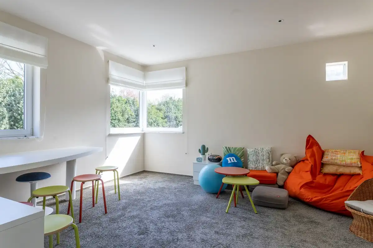 Architecturale villa op 3451 m² met 5 slaapkamers omgeven door natuur. foto 22