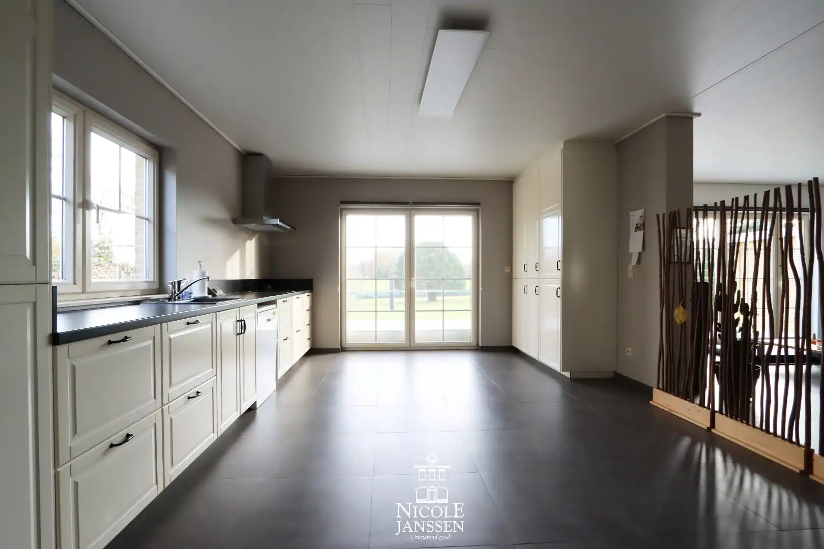 Ruime gezinswoning  foto 11