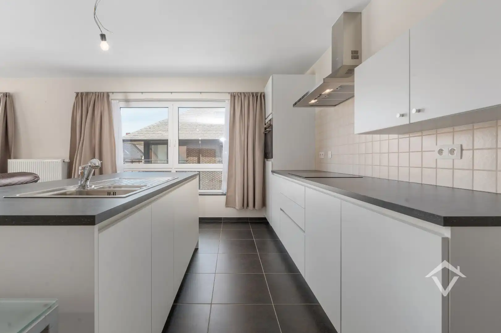 Instapklaar appartement met klassevolle afwerking te Kortemark (EPC-label A) foto 4