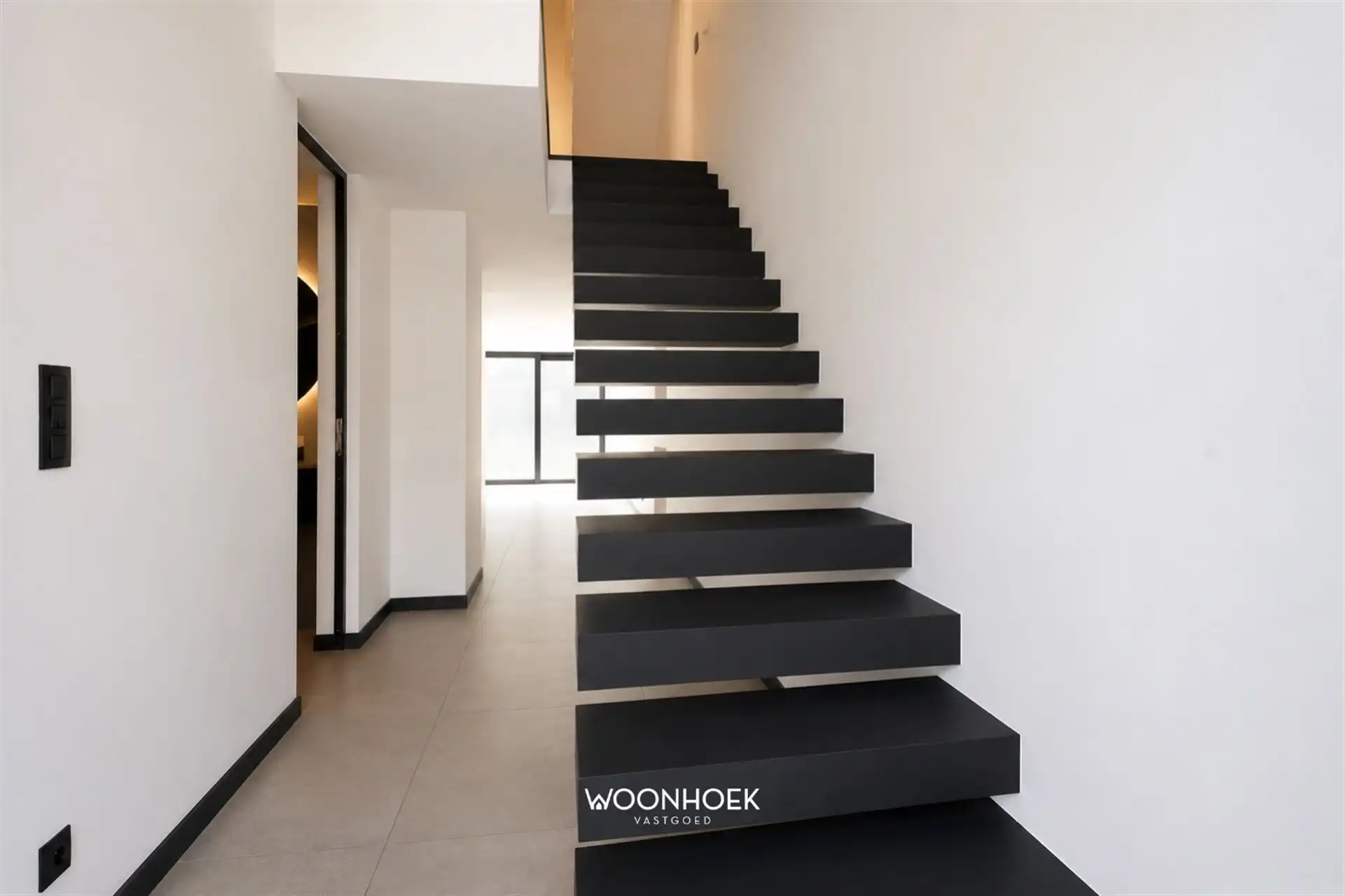 Exclusieve nieuwbouwwoning met hoogwaardige afwerking foto 2