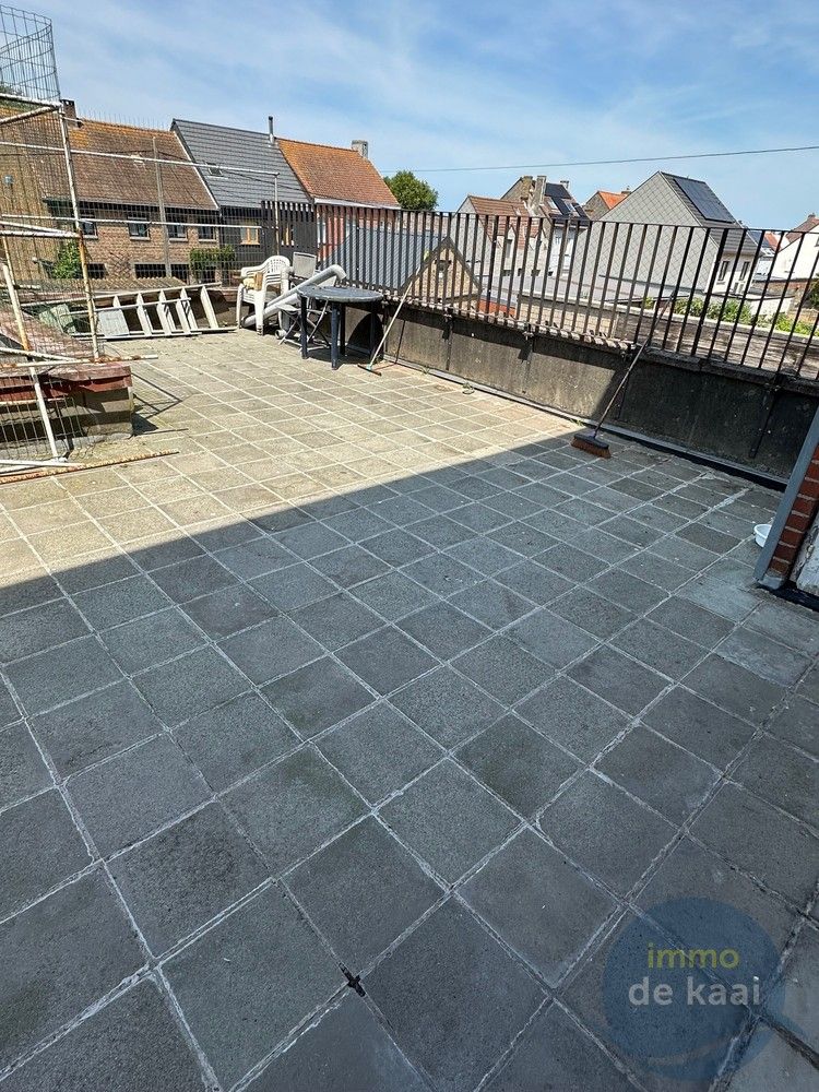 Uiterst ruim appartement in hartje Lombardsijde. foto 11