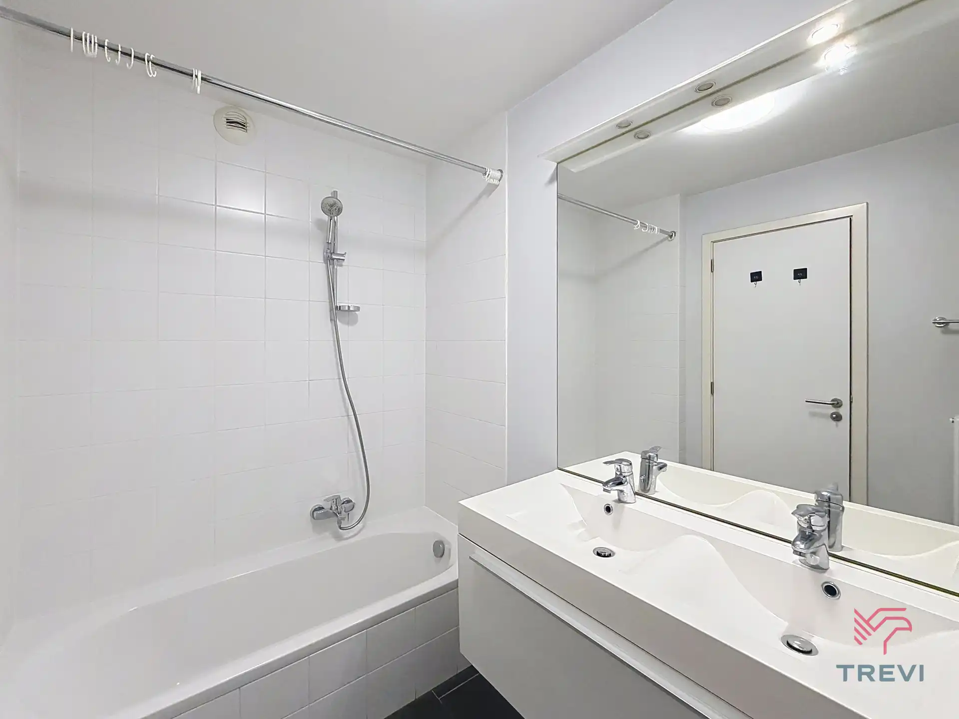 Ruim appartement met 1 slaapkamer  foto 8