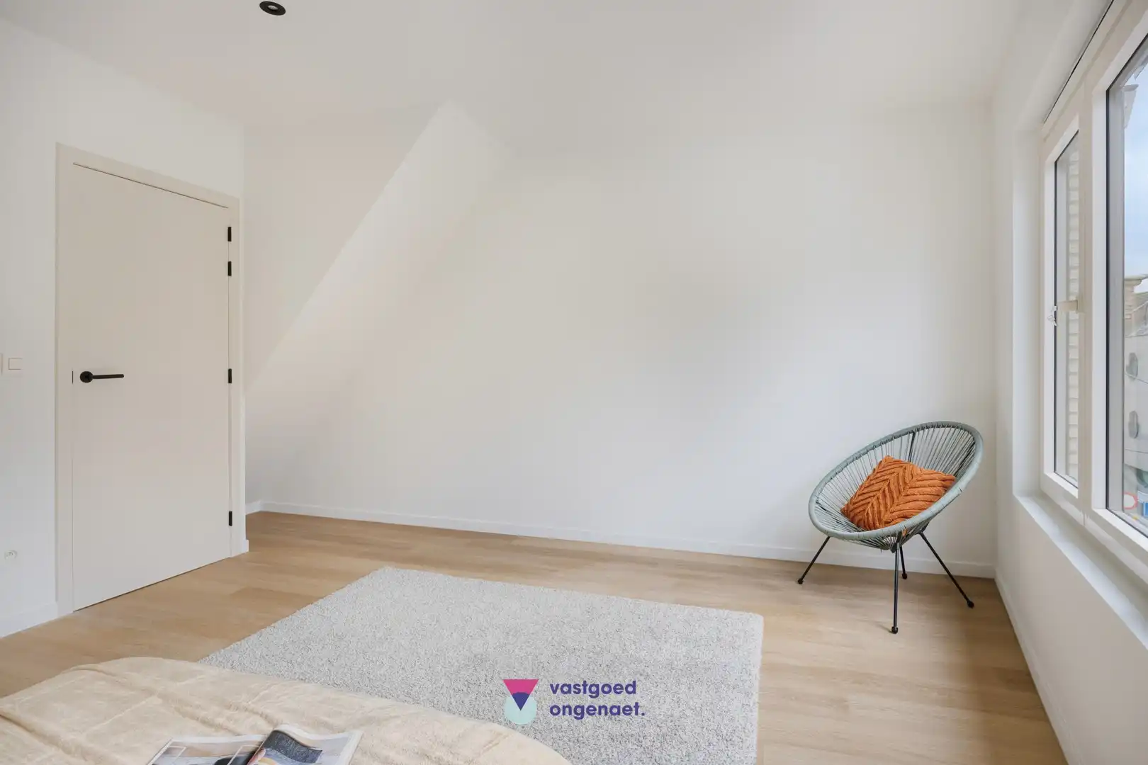 Totaalrenovatie met garage op toplocatie foto 16