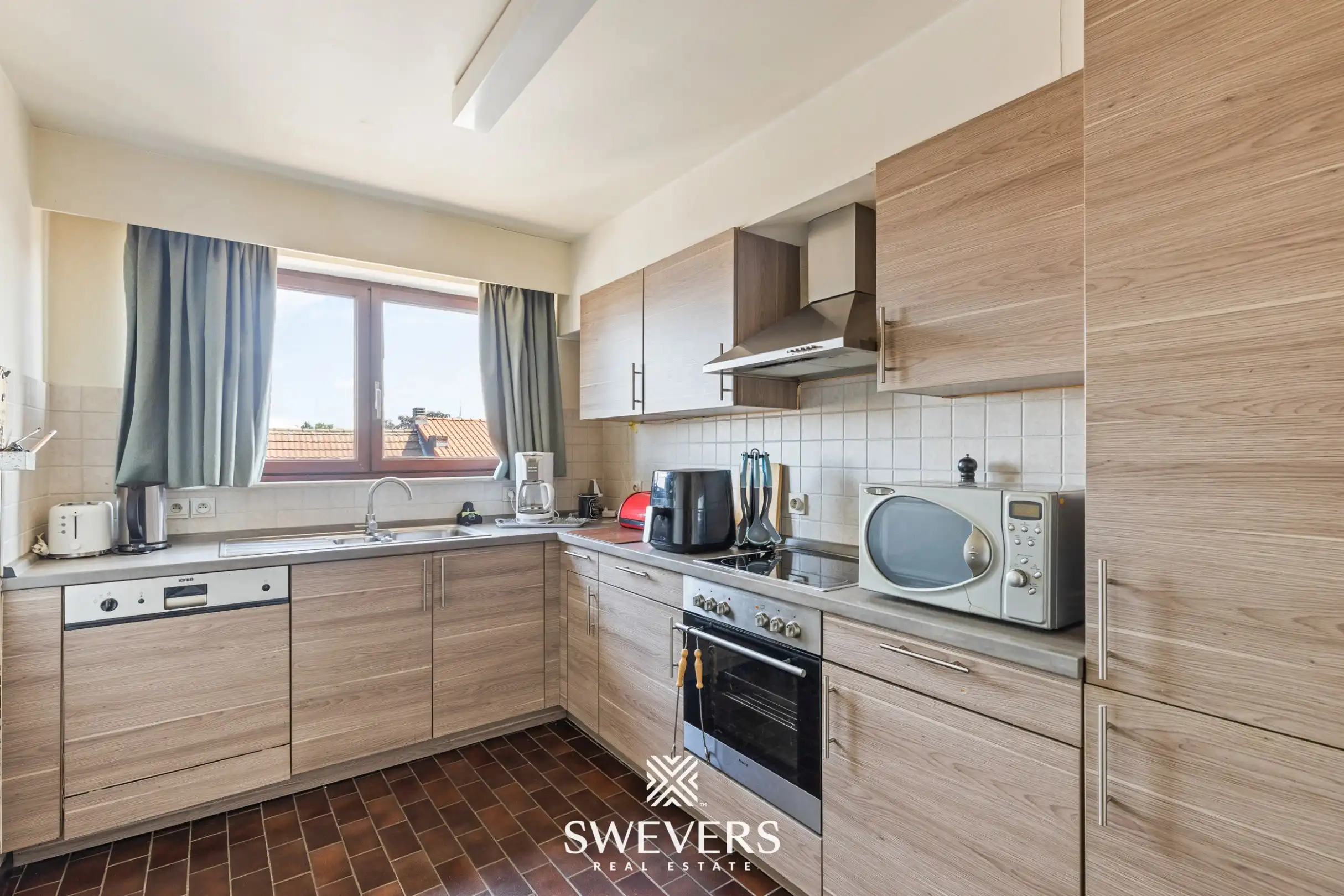 2-slaapkamerappartement van 94m² met garagebox in hartje Beringen foto 10
