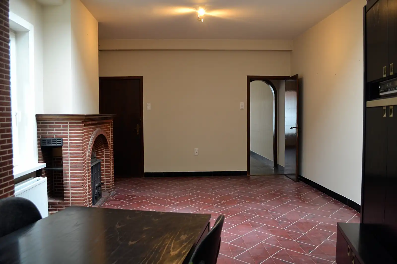 Ruime woning op uitstekende locatie foto 4